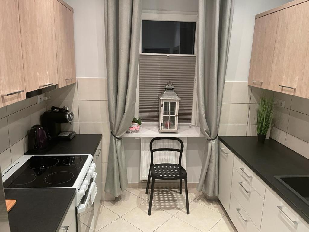One-Bedroom Apartment - Photo 9