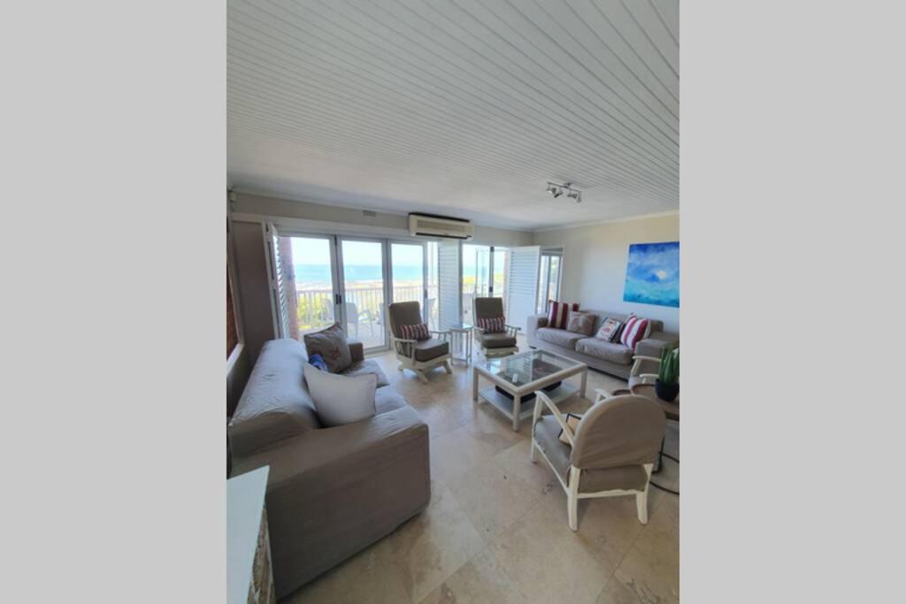 Four-Bedroom House photo 1