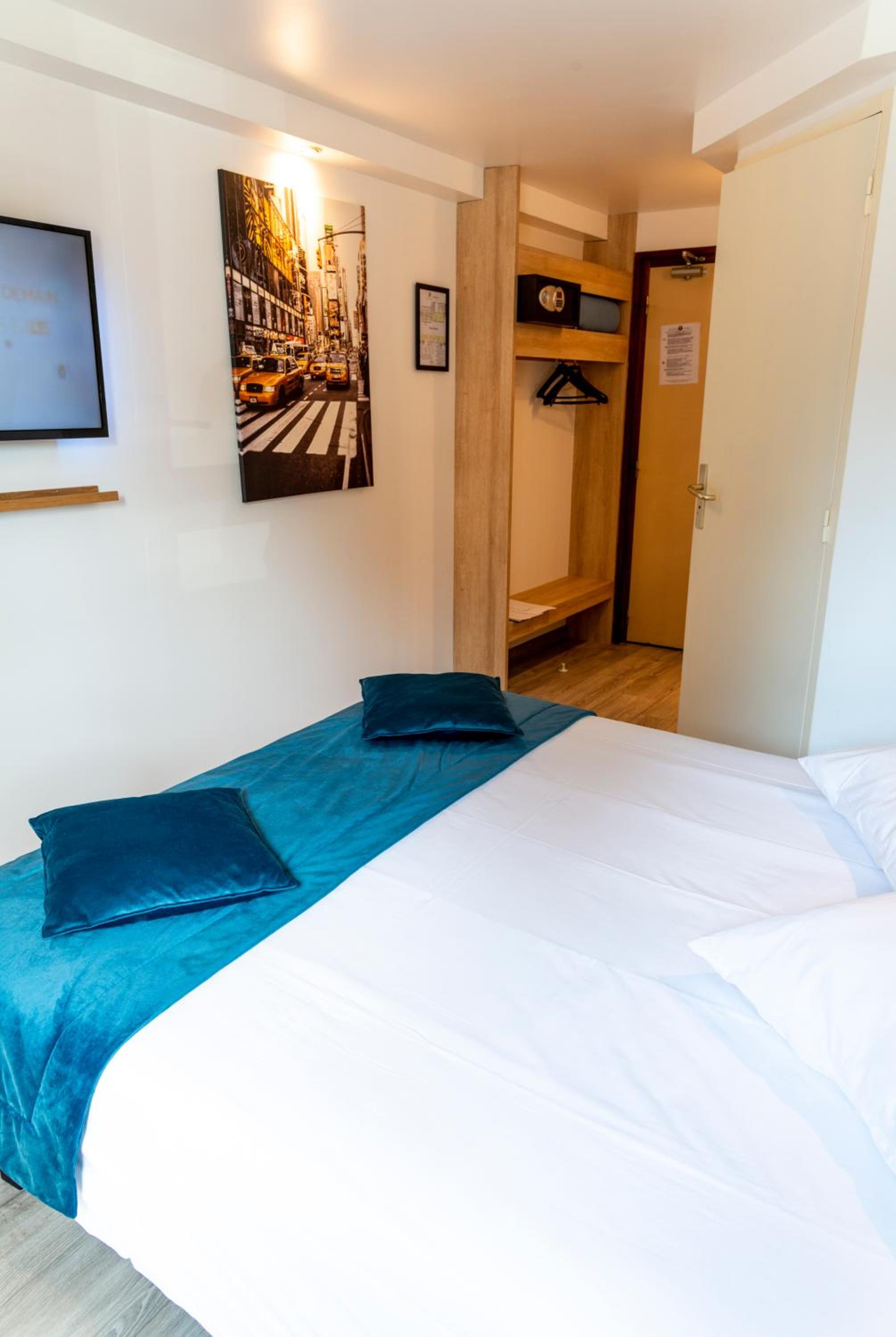 Comfort Double Room - Photo 14