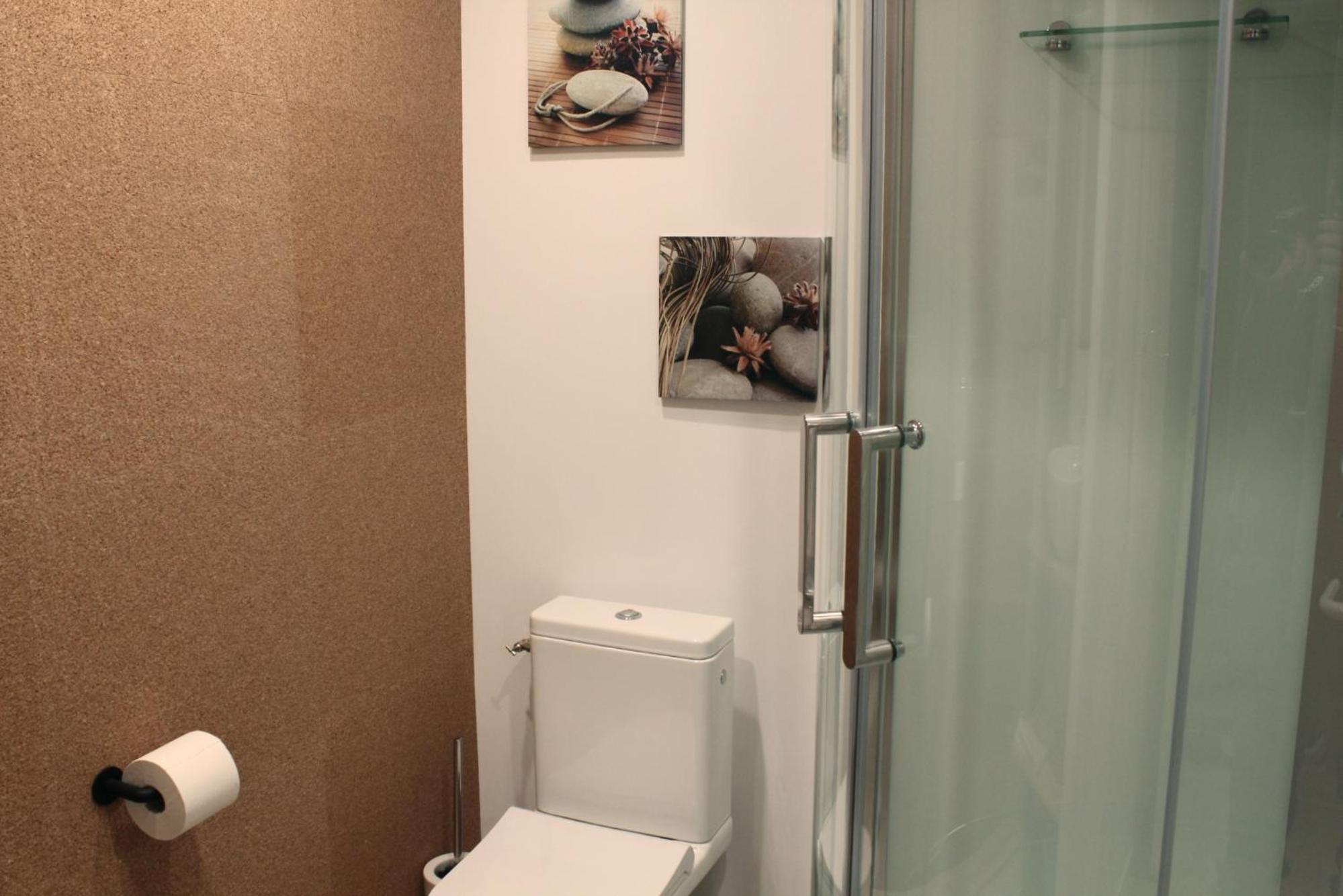 Studio Apartment photo 3