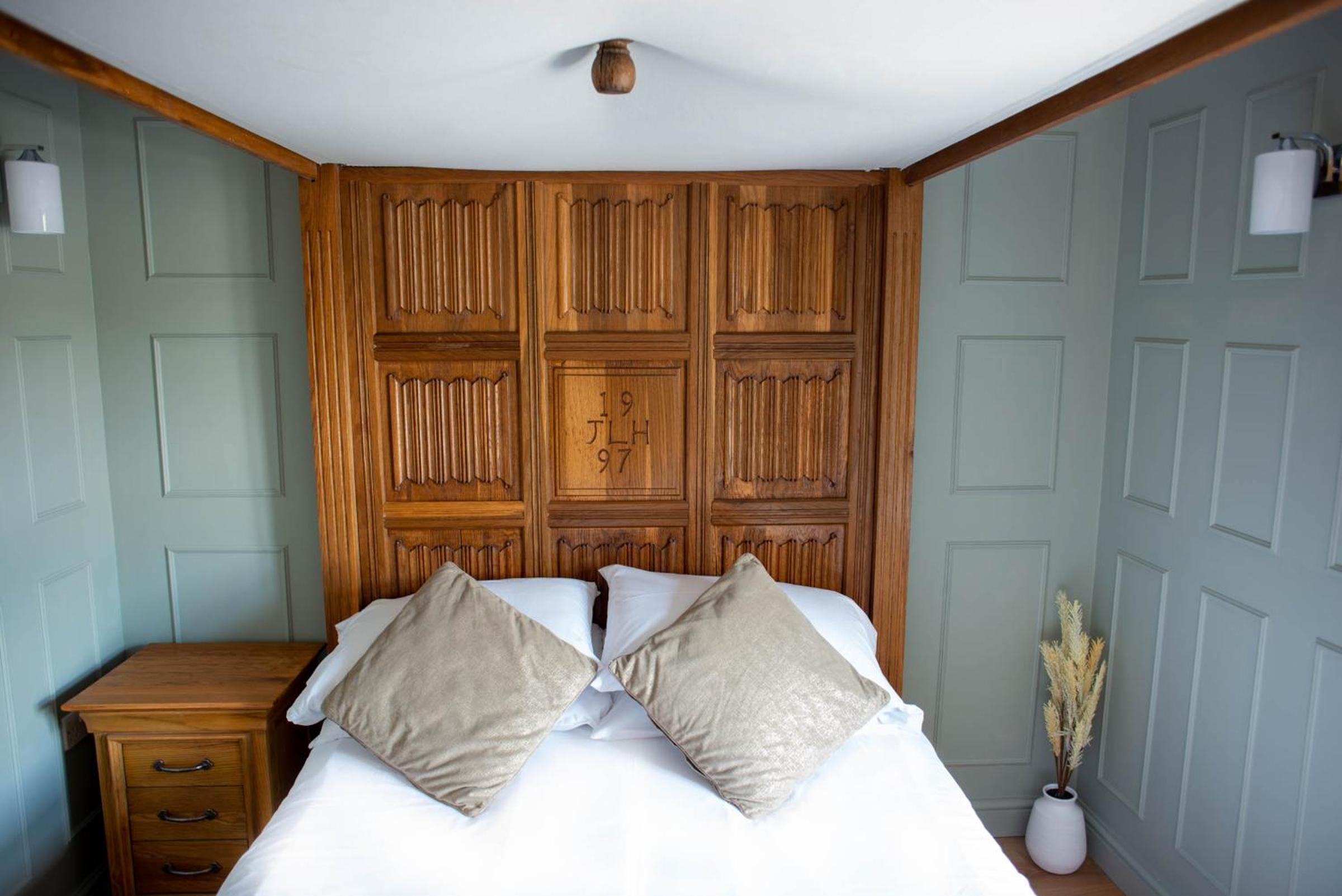 Double Room with Extra Bed - Photo 2
