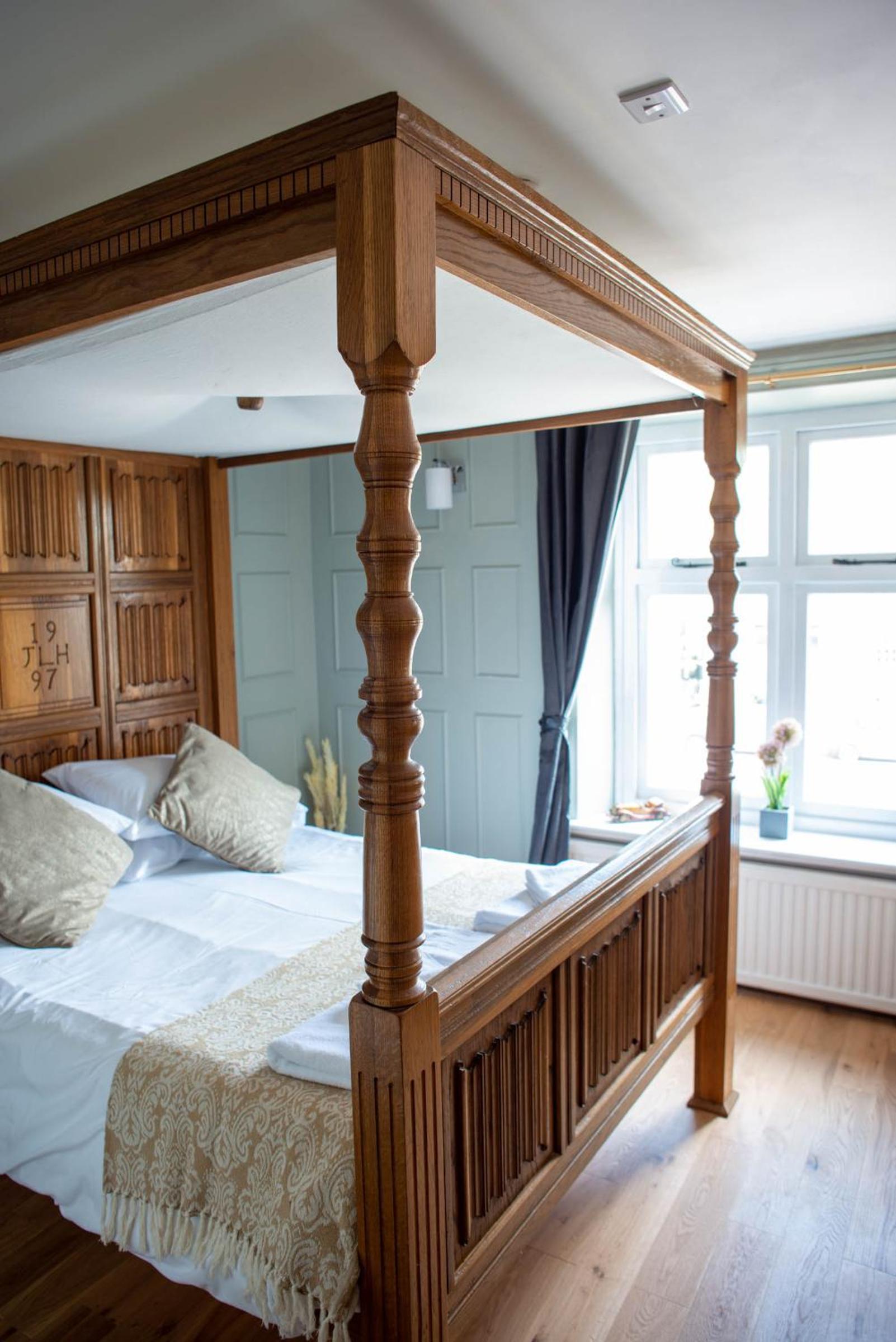 Double Room with Extra Bed - Photo 8