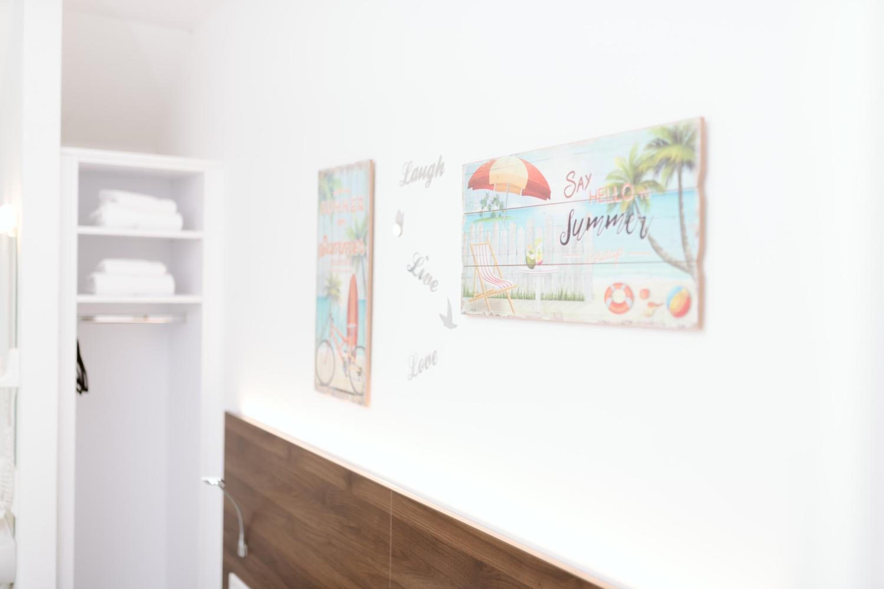 Small Double Room - Photo 15