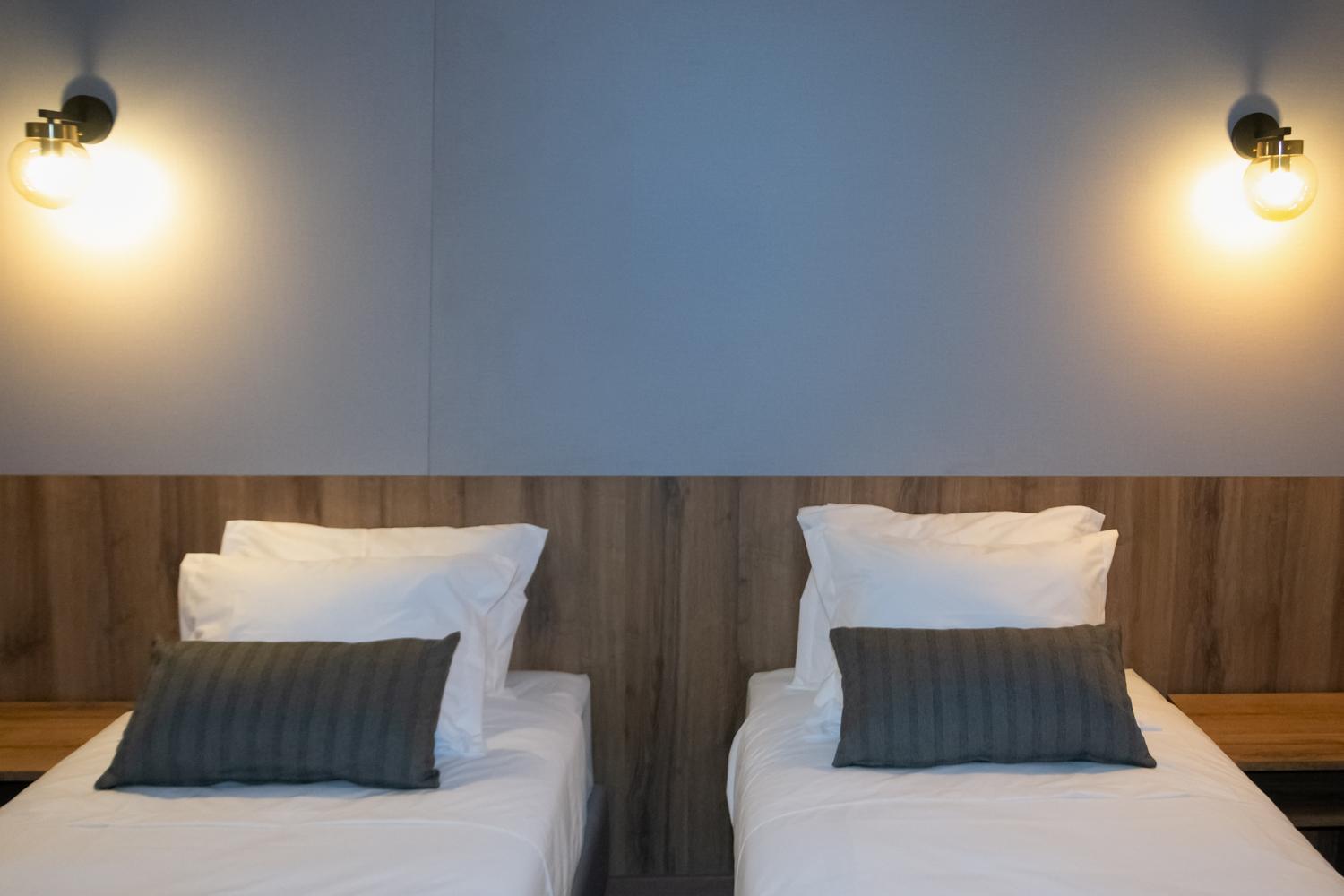 Twin Room - Photo 12