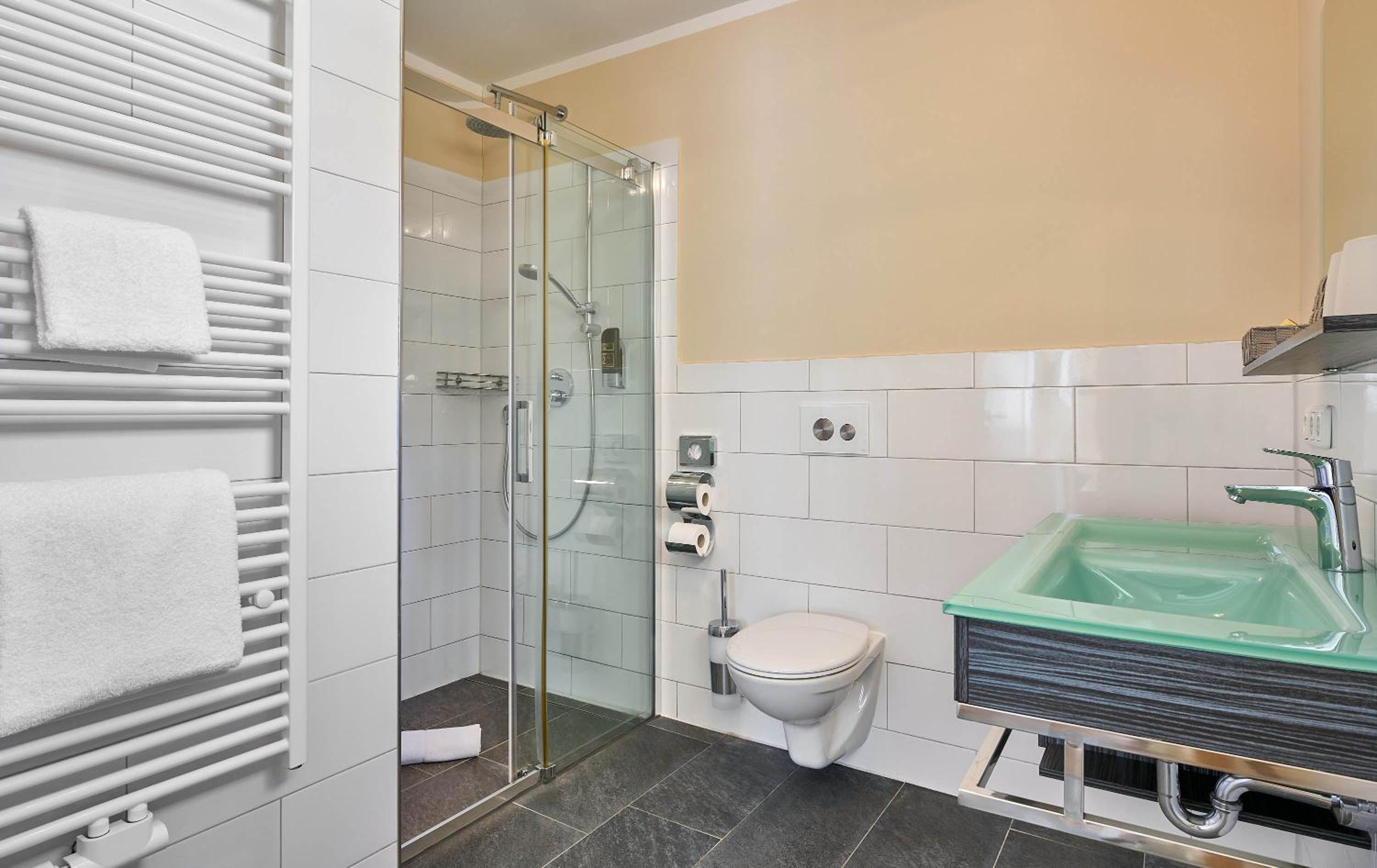 Standard Double Room photo 2
