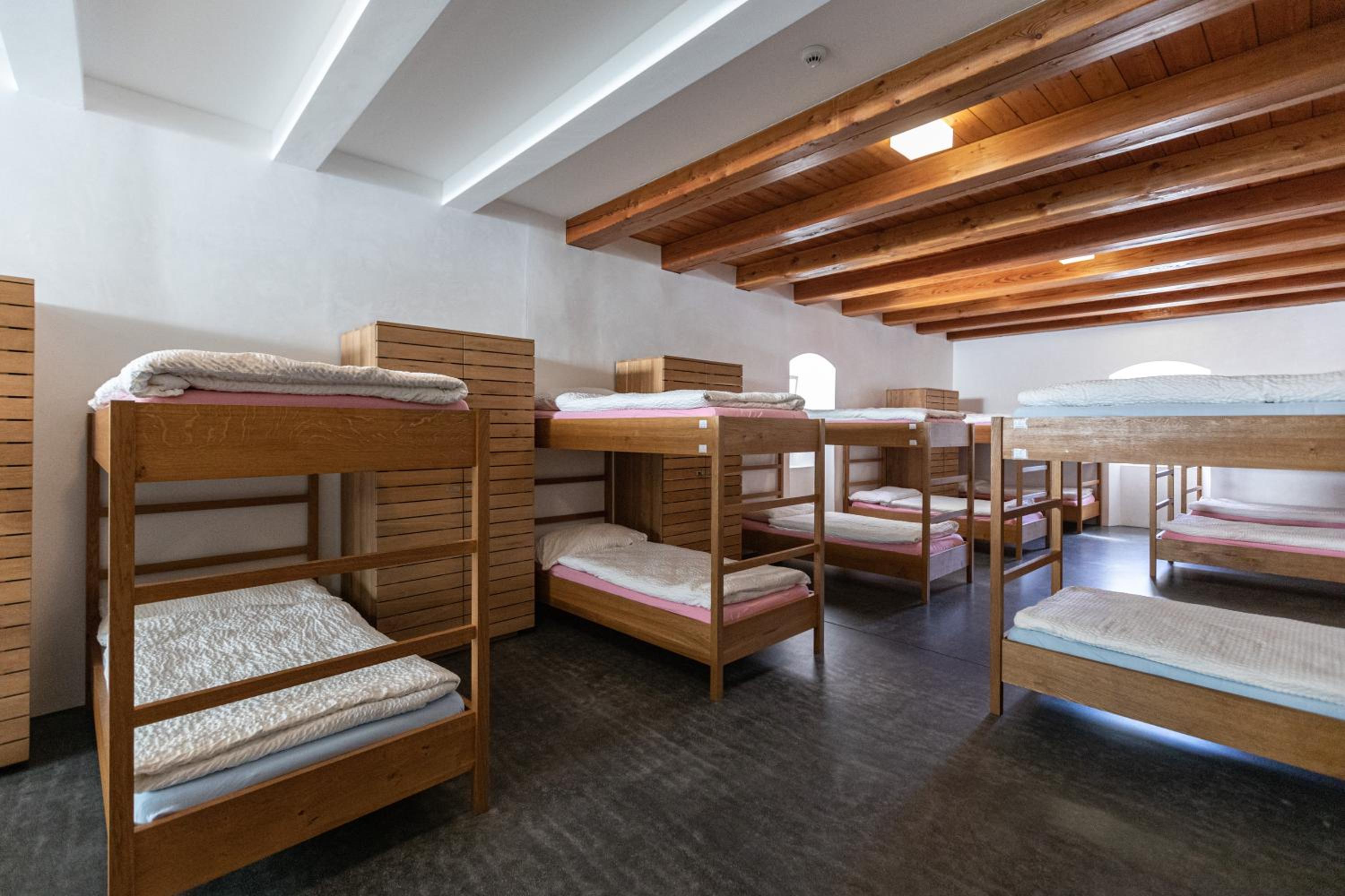 Bunk Bed in Mixed Dormitory Room photo 2