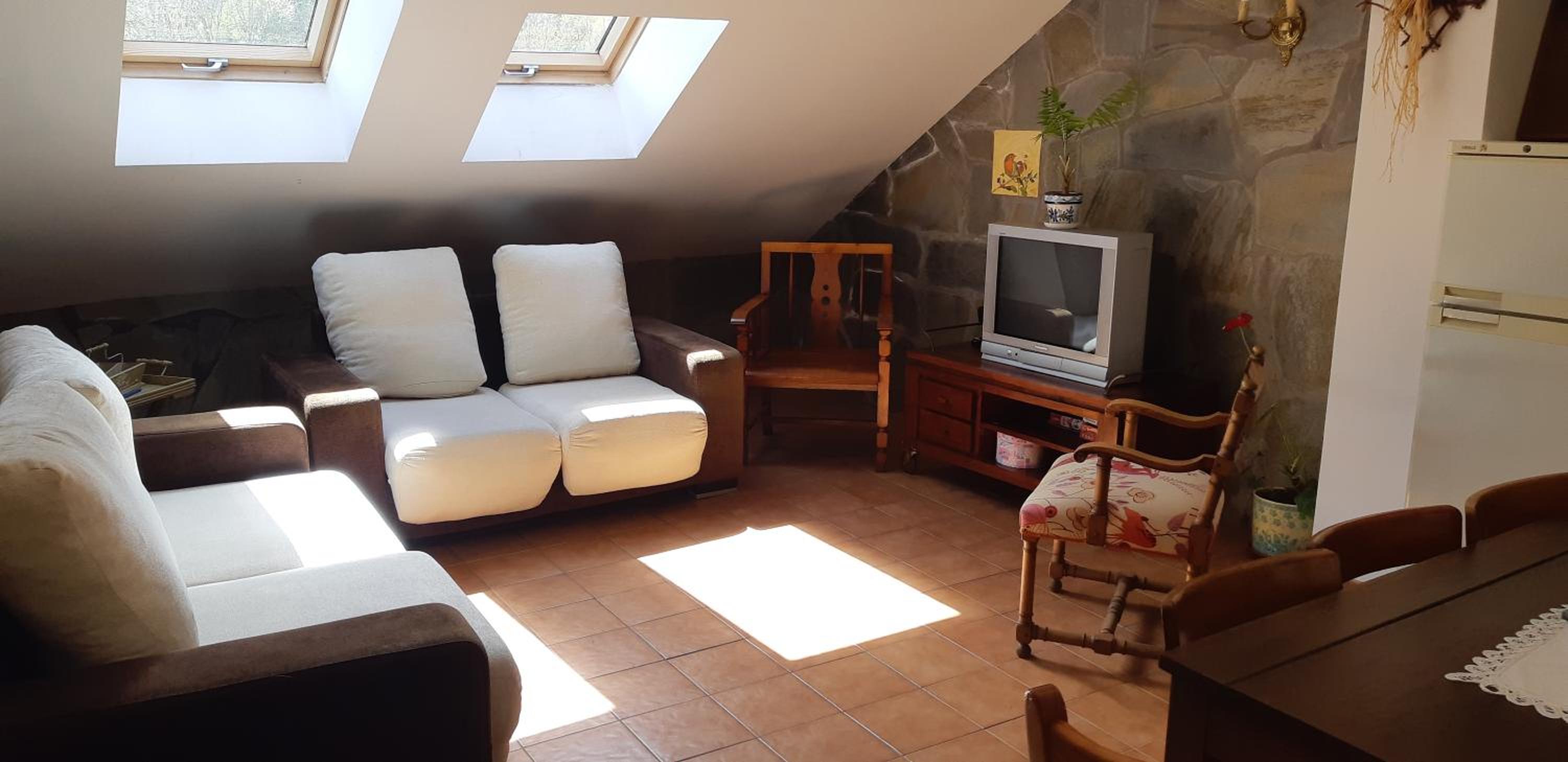 Casa de cuatro habitaciones