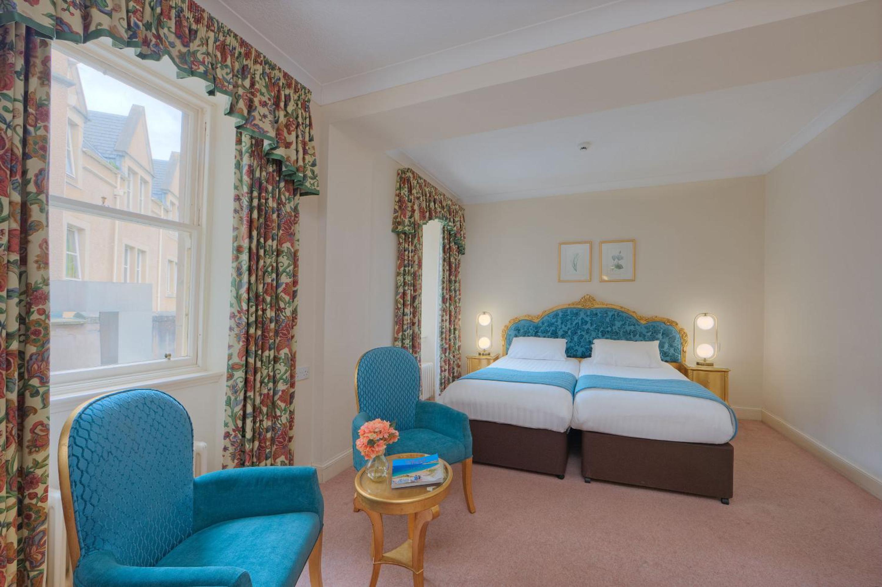 Double Room - Photo 4