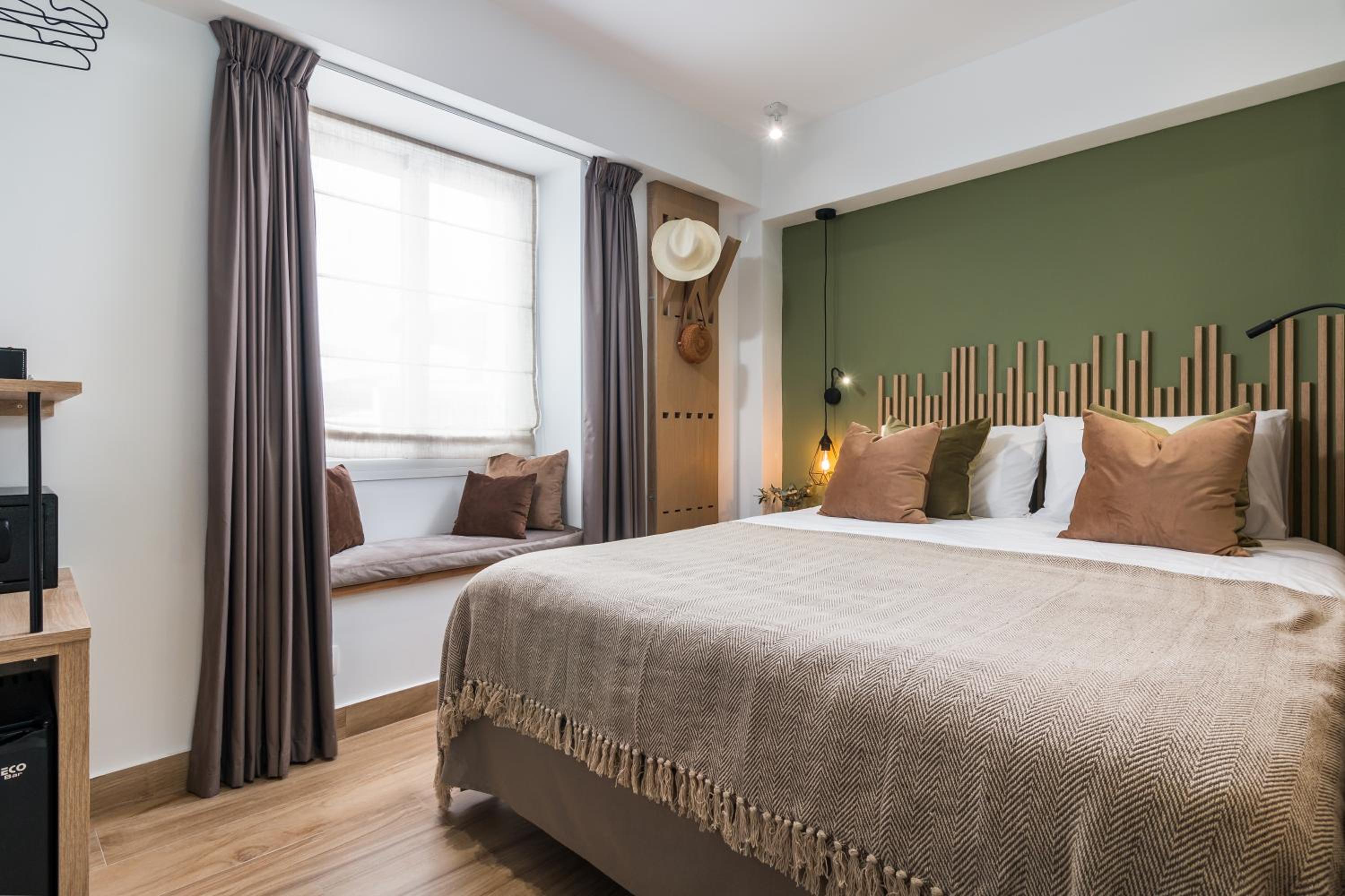 Standard Double Room - Photo 1
