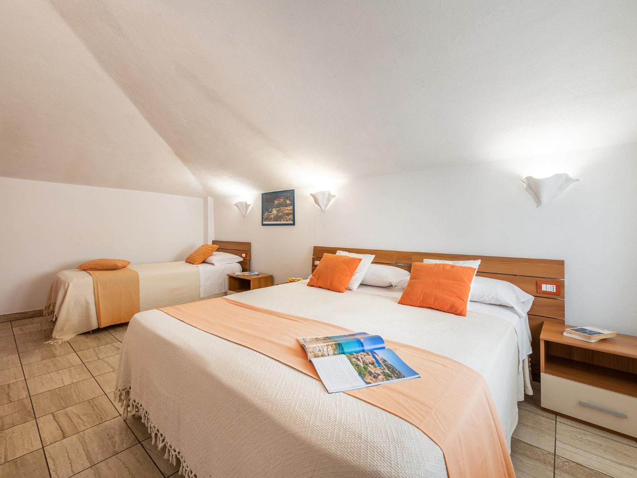 Triple Room - Photo 1