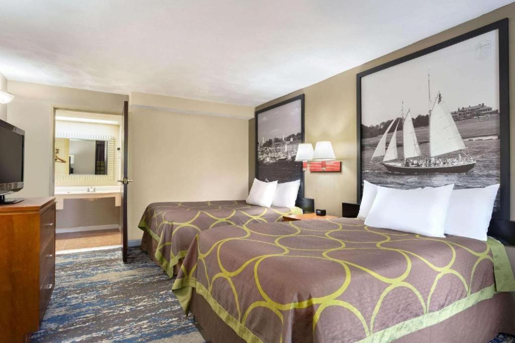 Double Room - Disability Access/Non-Smoking - Photo 1