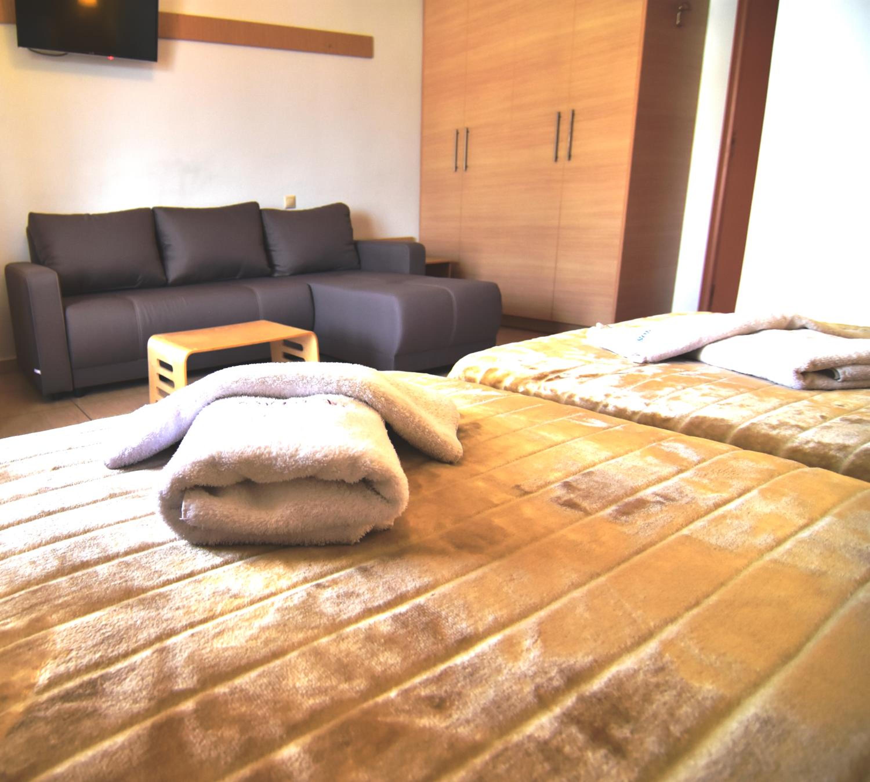 Triple Room - Photo 29