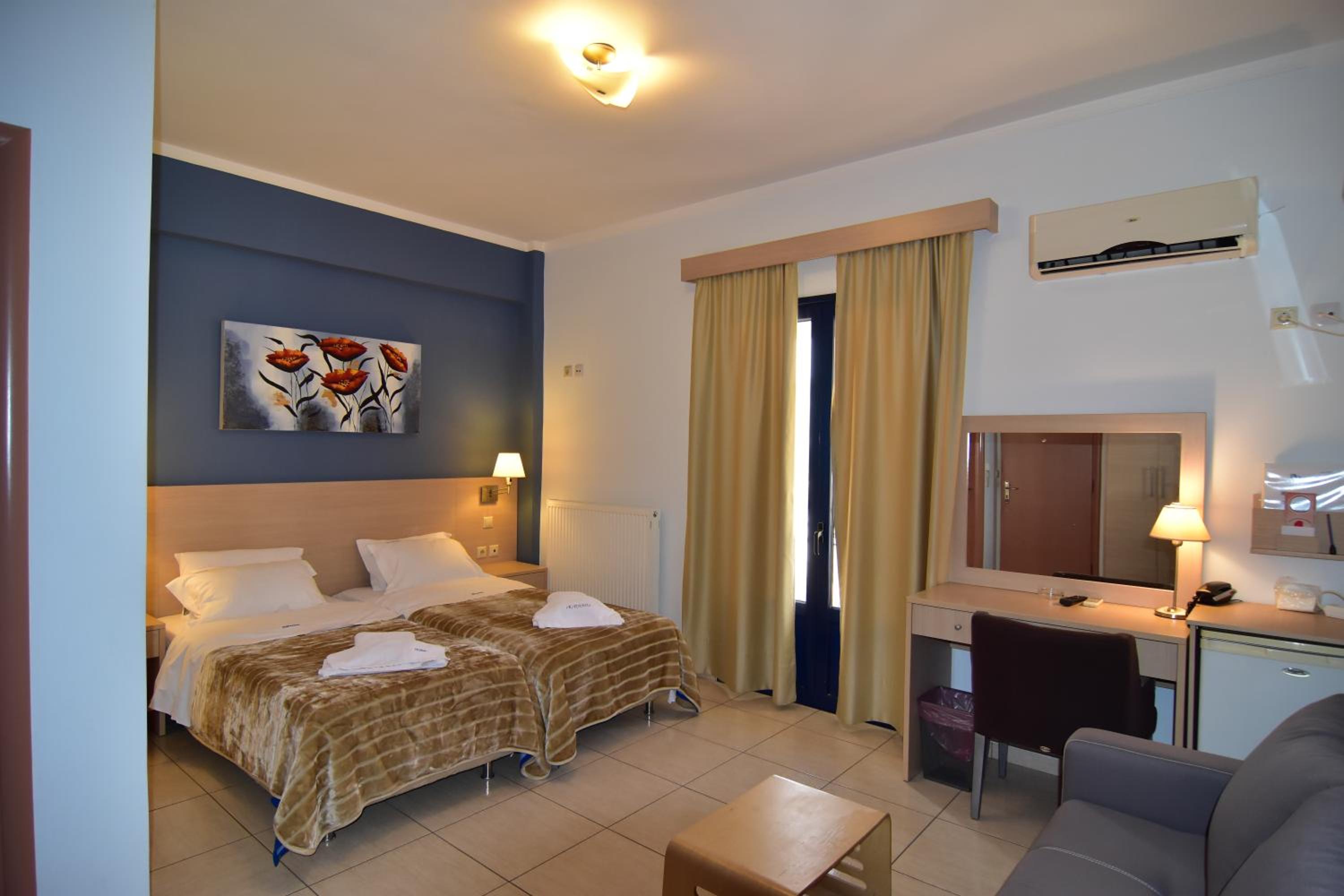 Triple Room - Photo 10
