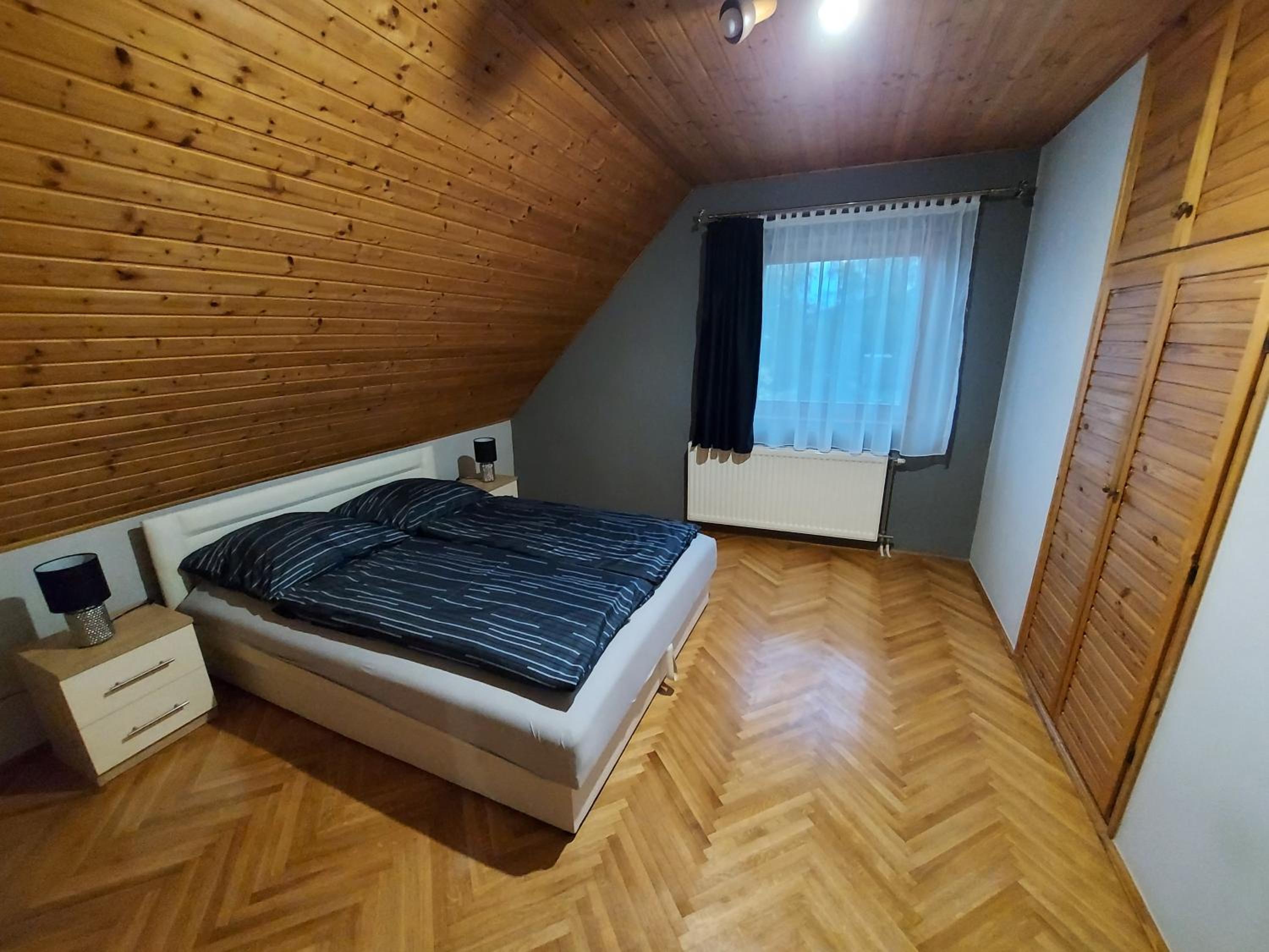 Three-Bedroom Apartment - Photo 11