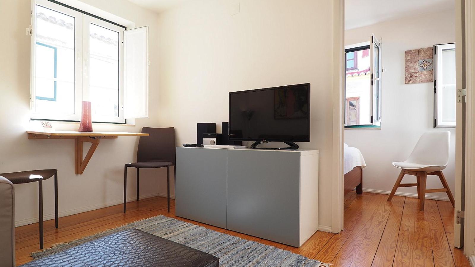Apartment with Garden View