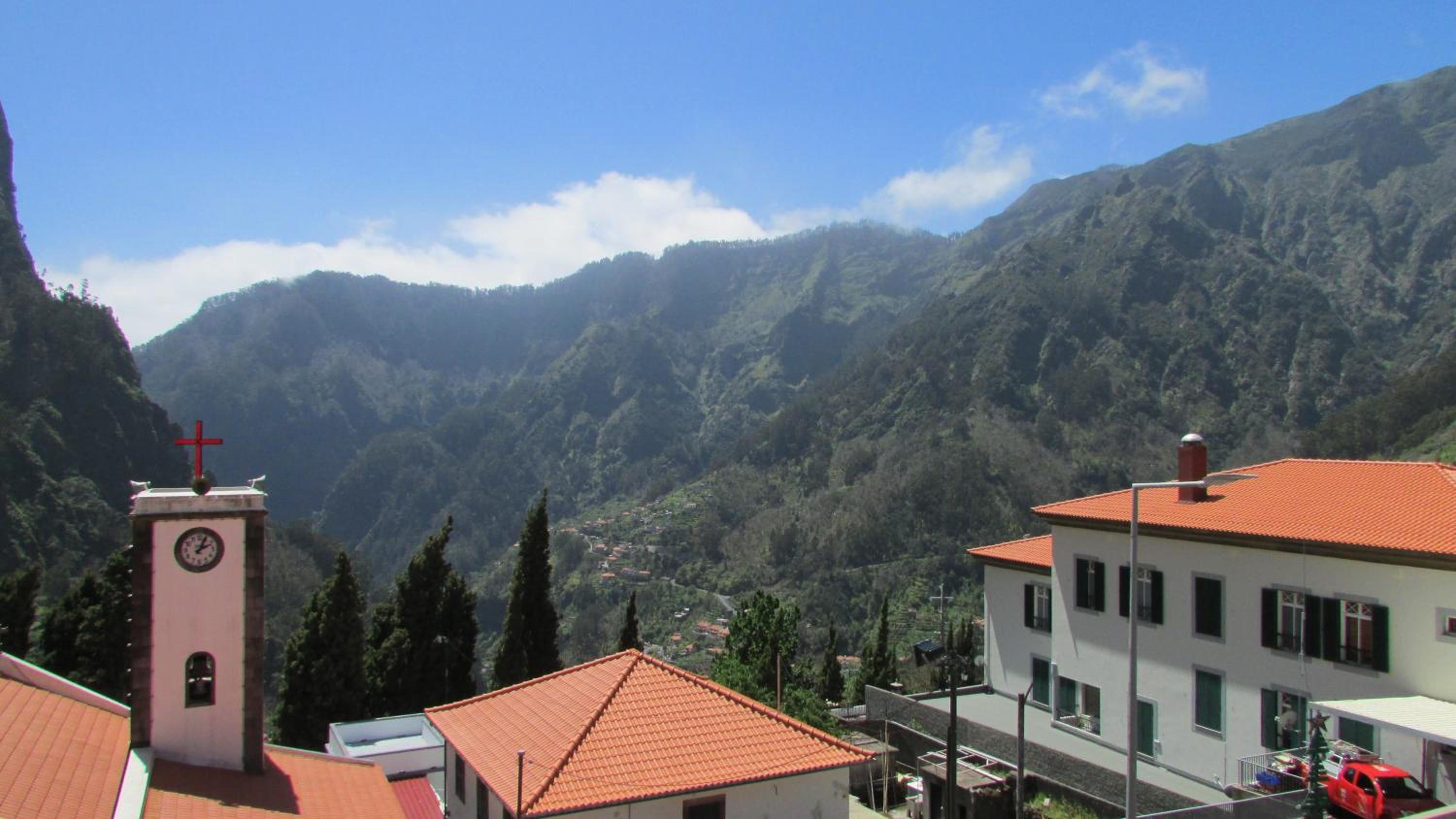 Apartment with Mountain View - Photo 56