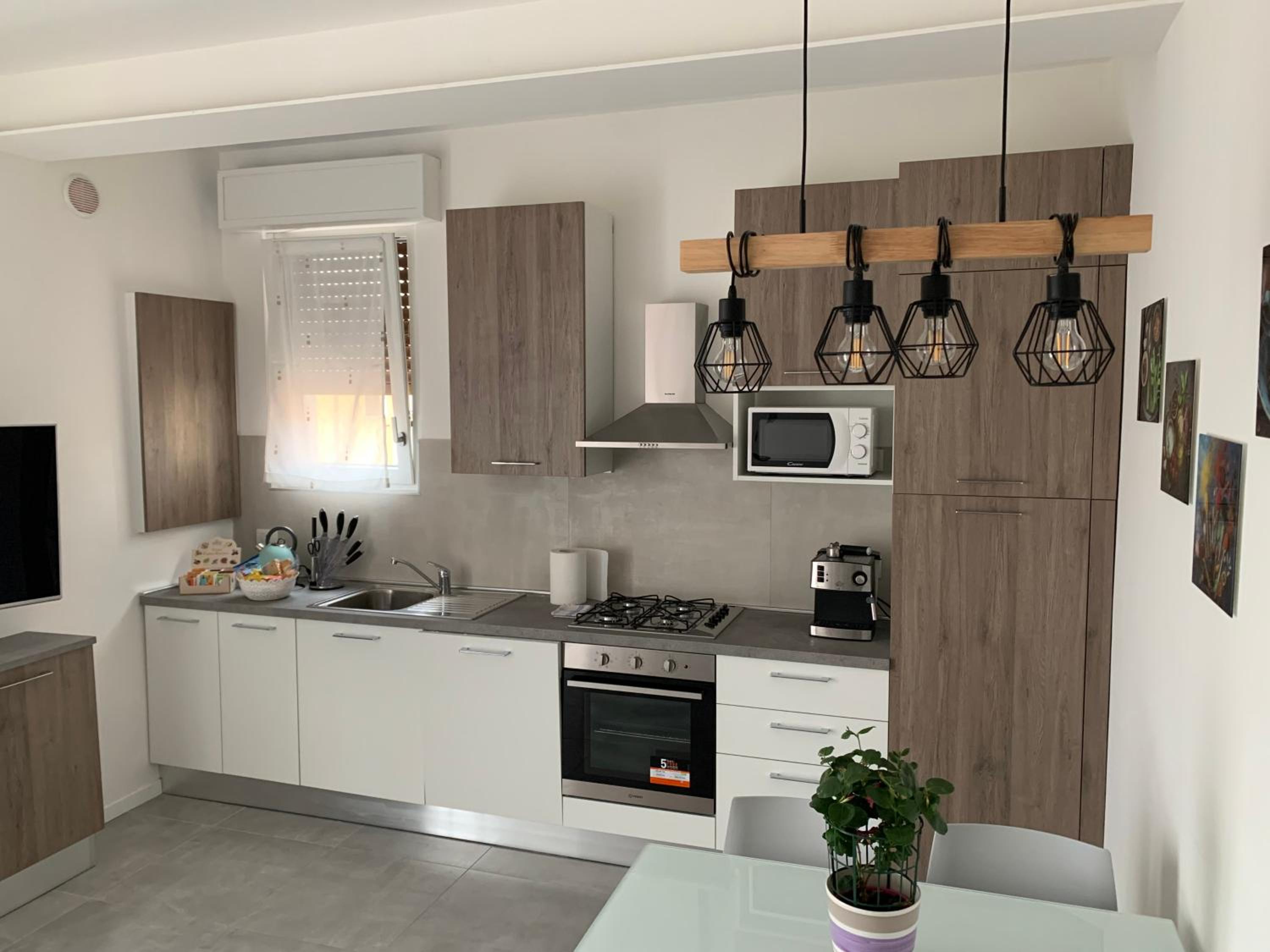 Two-Bedroom Apartment - Photo 16