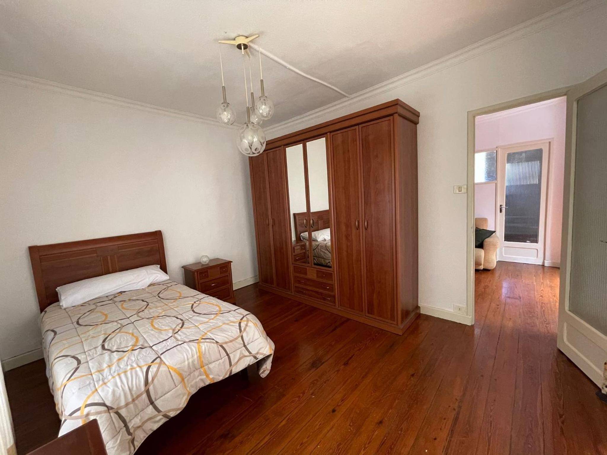 Casa de tres habitaciones