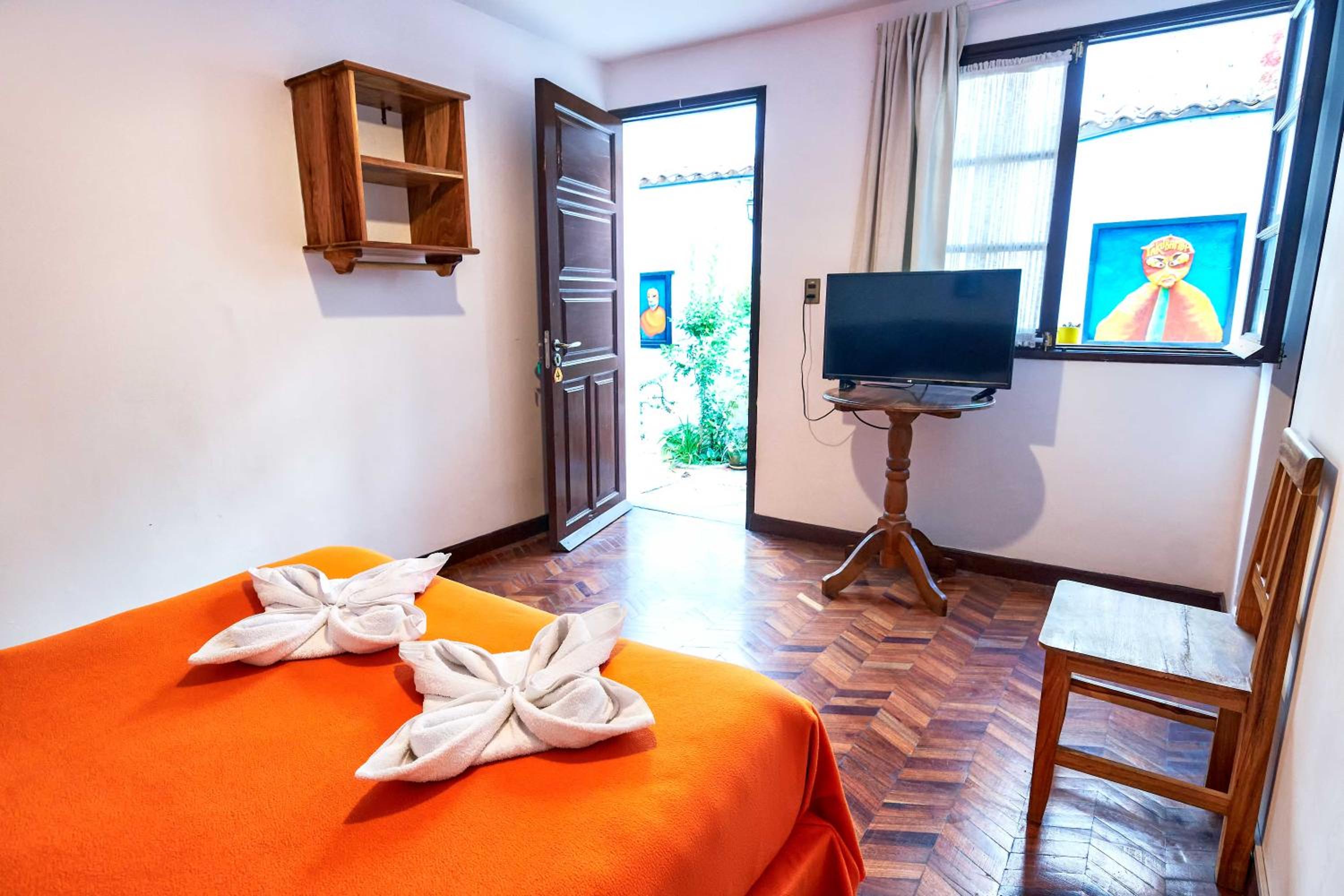 Budget Double Room photo 3