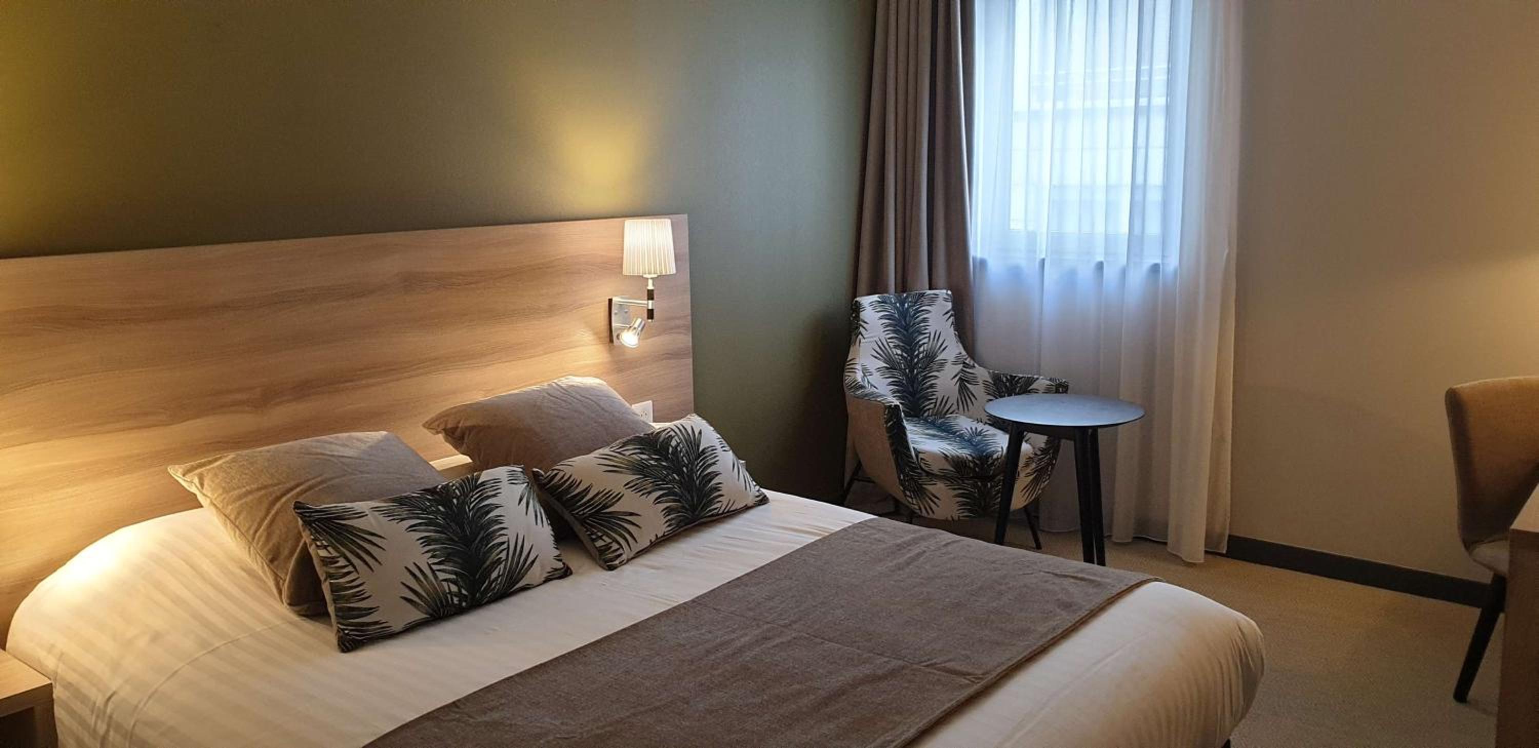 Superior Queen Room - Photo 7