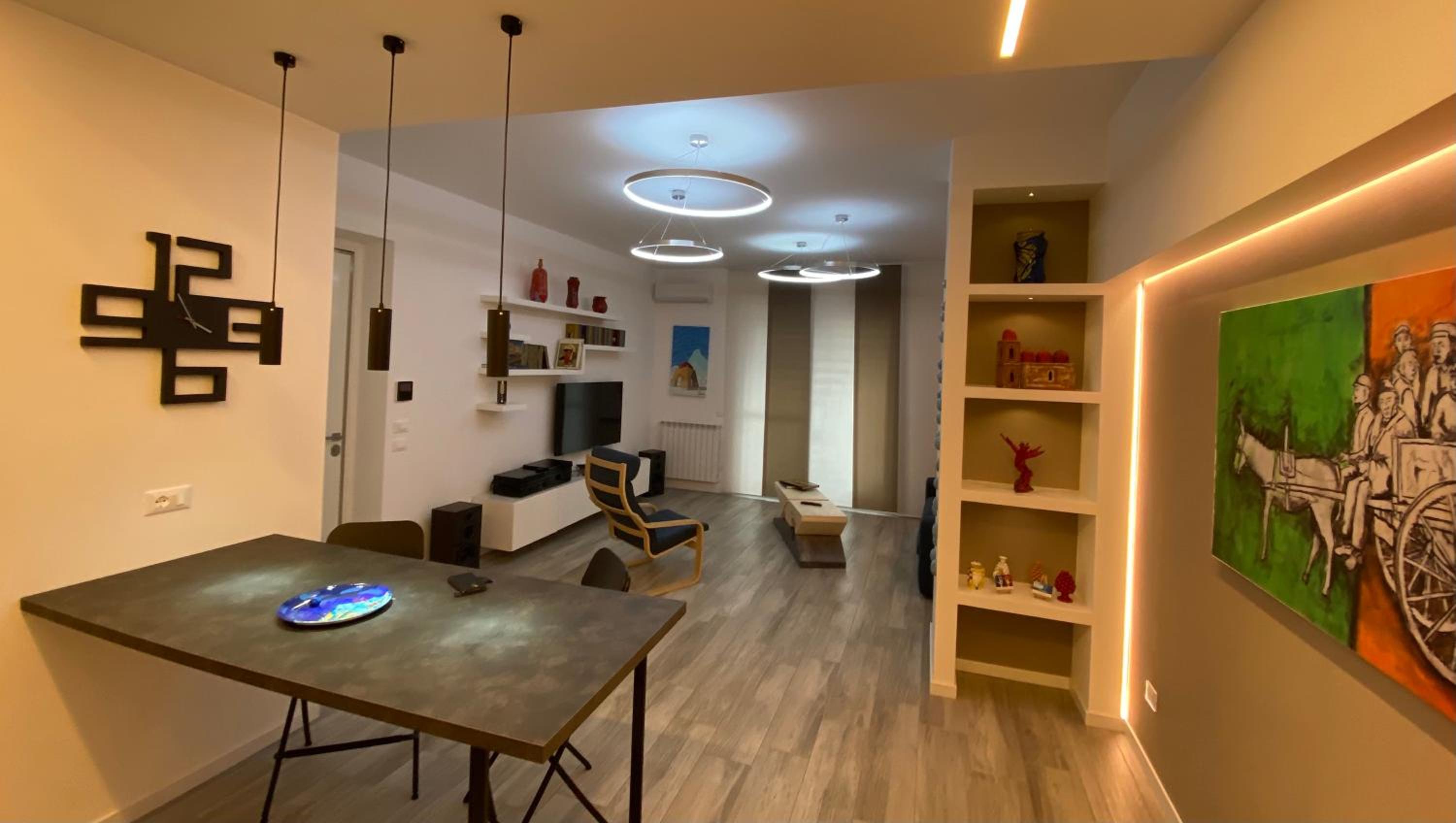 One-Bedroom House - Photo 21