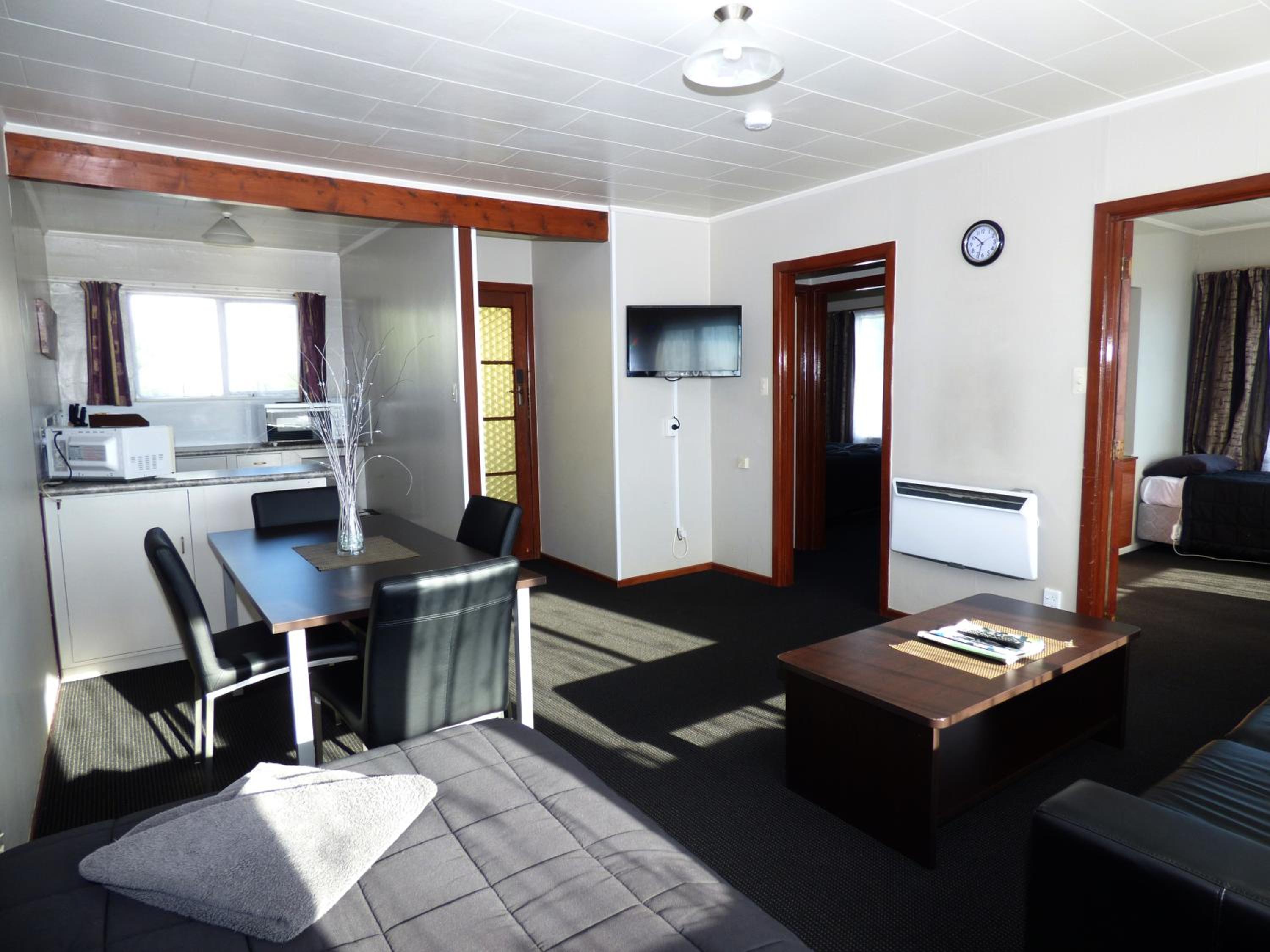 Two-Bedroom Apartment - Photo 3