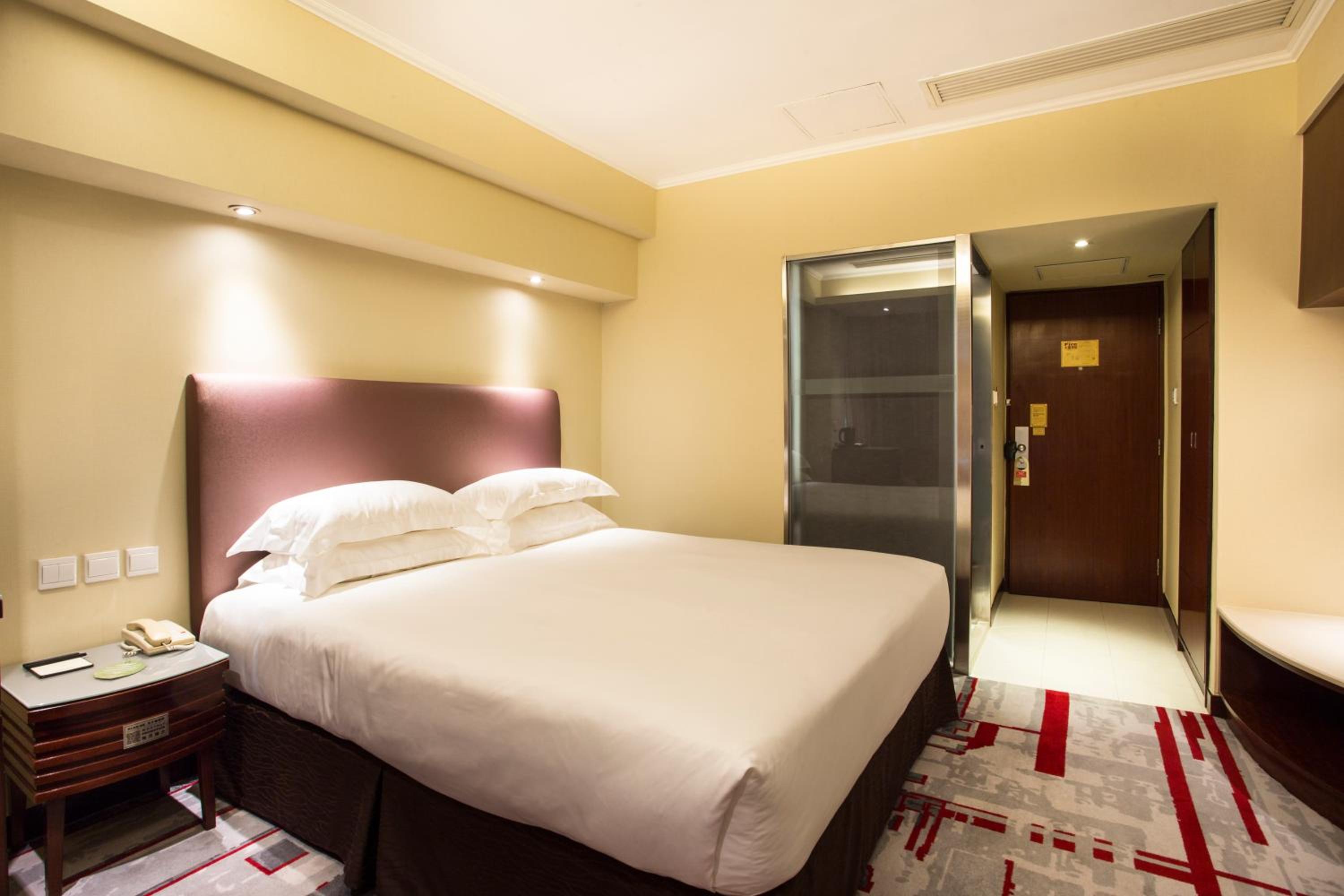 Wharney Deluxe with Double Bed