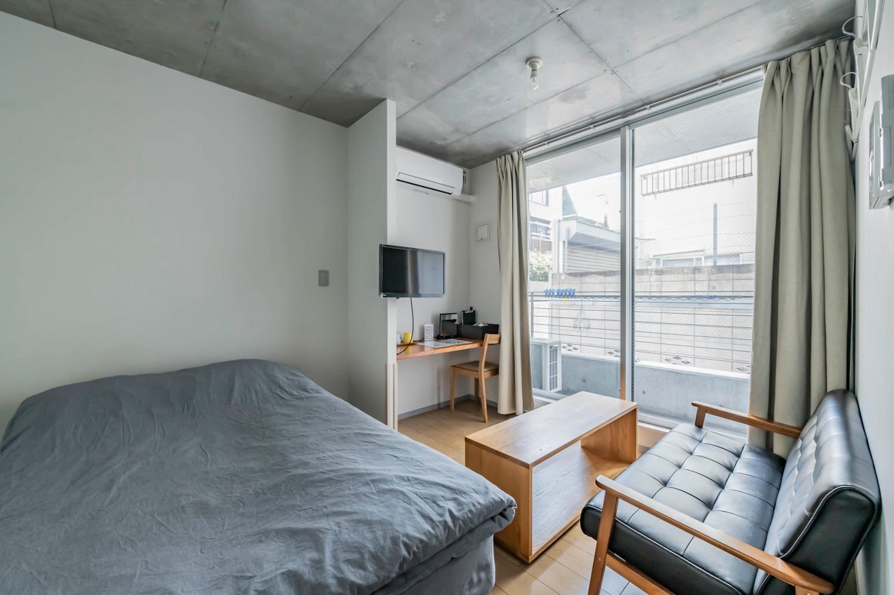 Budget Double Room photo 2