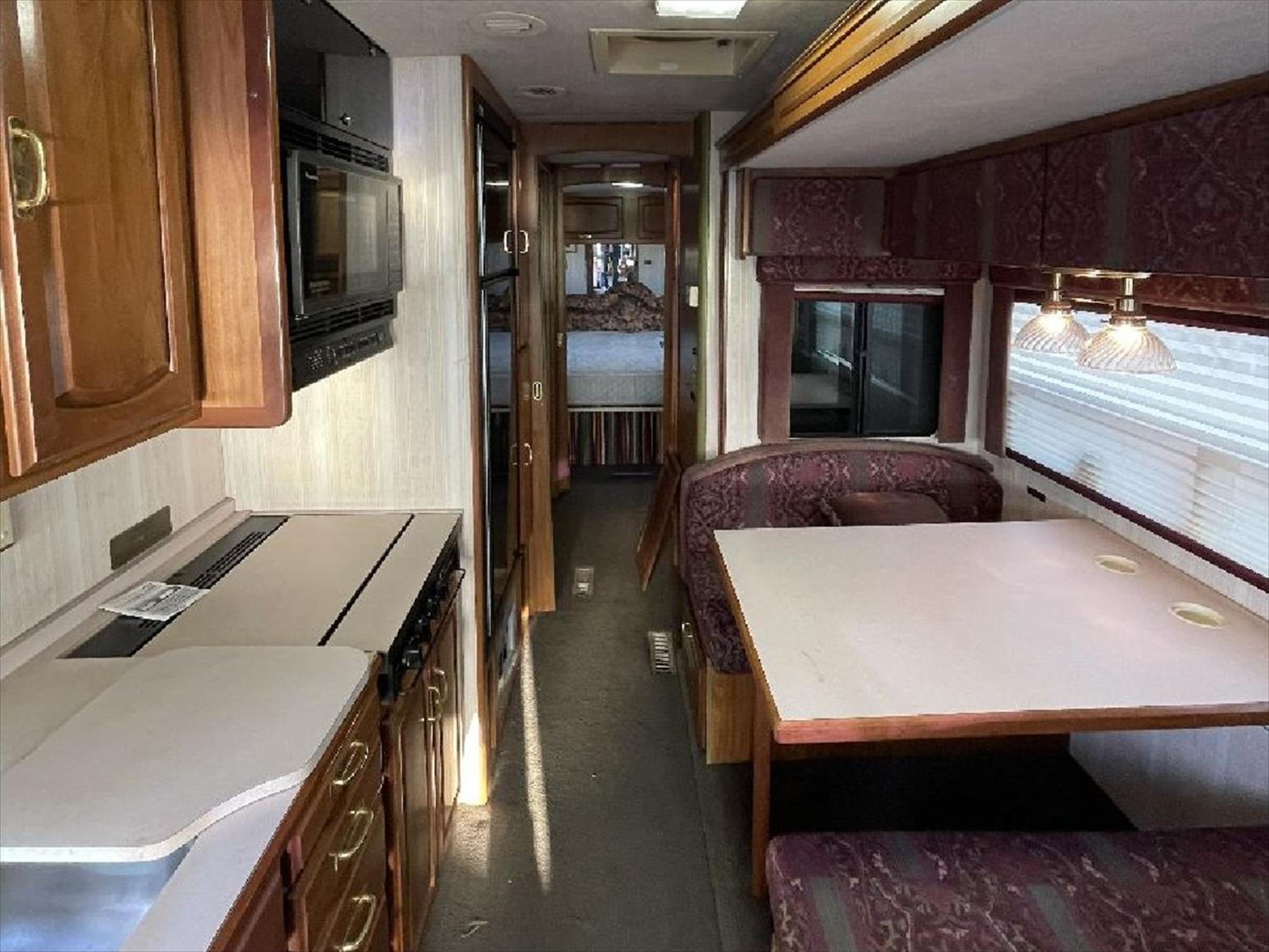 DX Camping Car with Twin Beds and Two Extra Beds