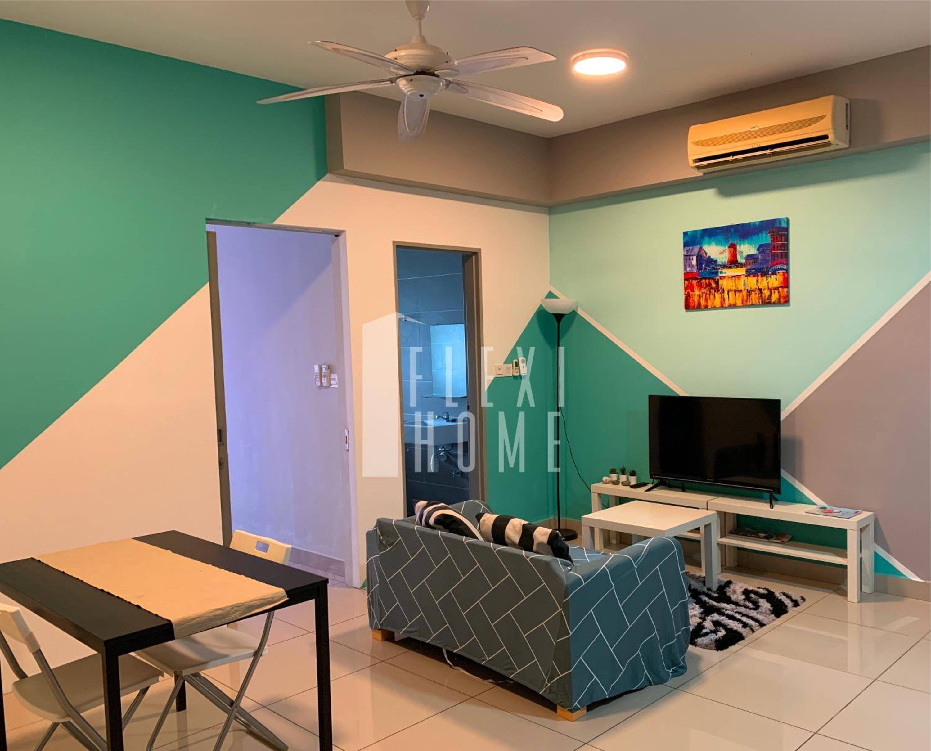 One-Bedroom Apartment photo 1