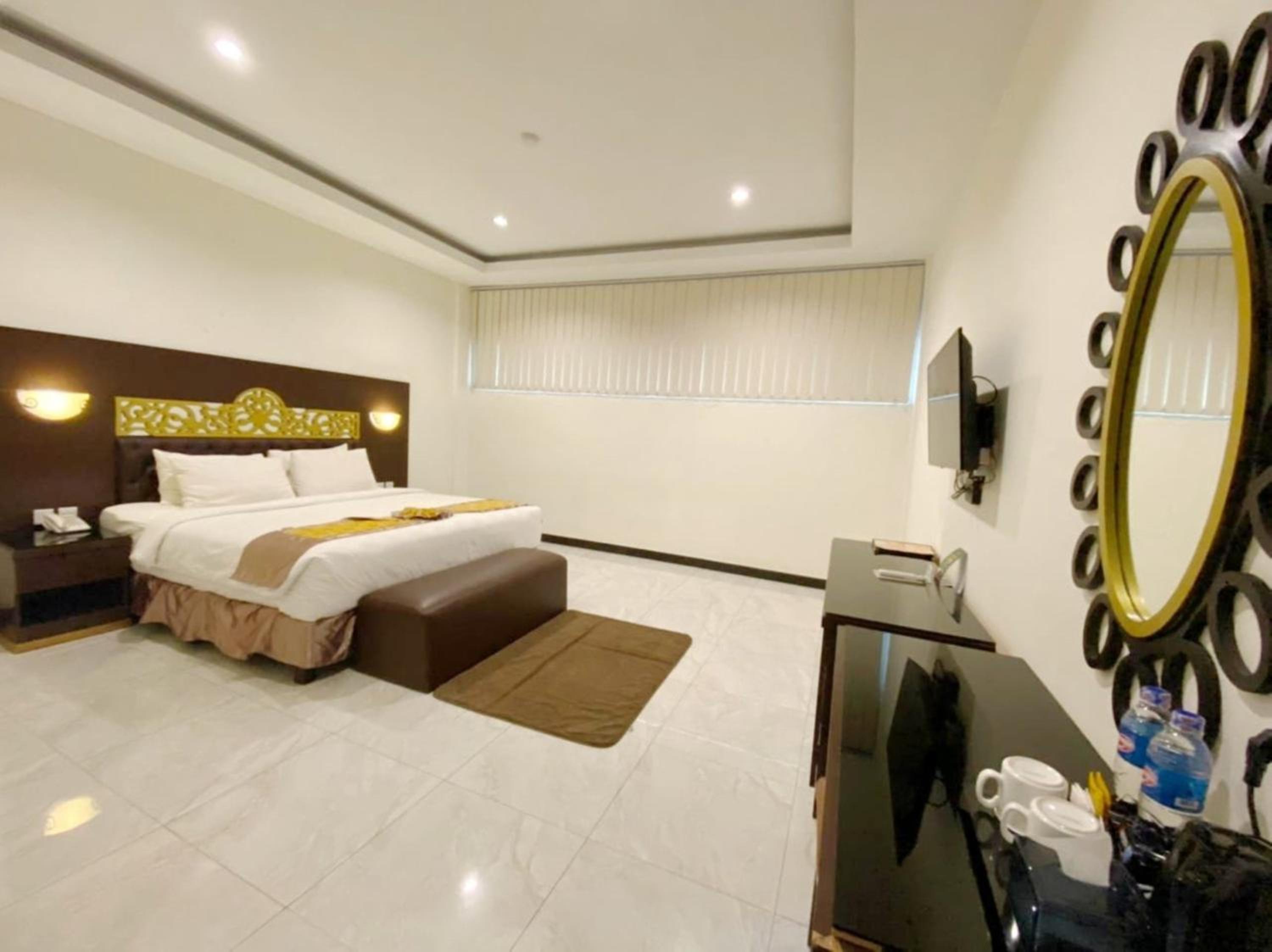 Deluxe Double Or Twin Room photo 1