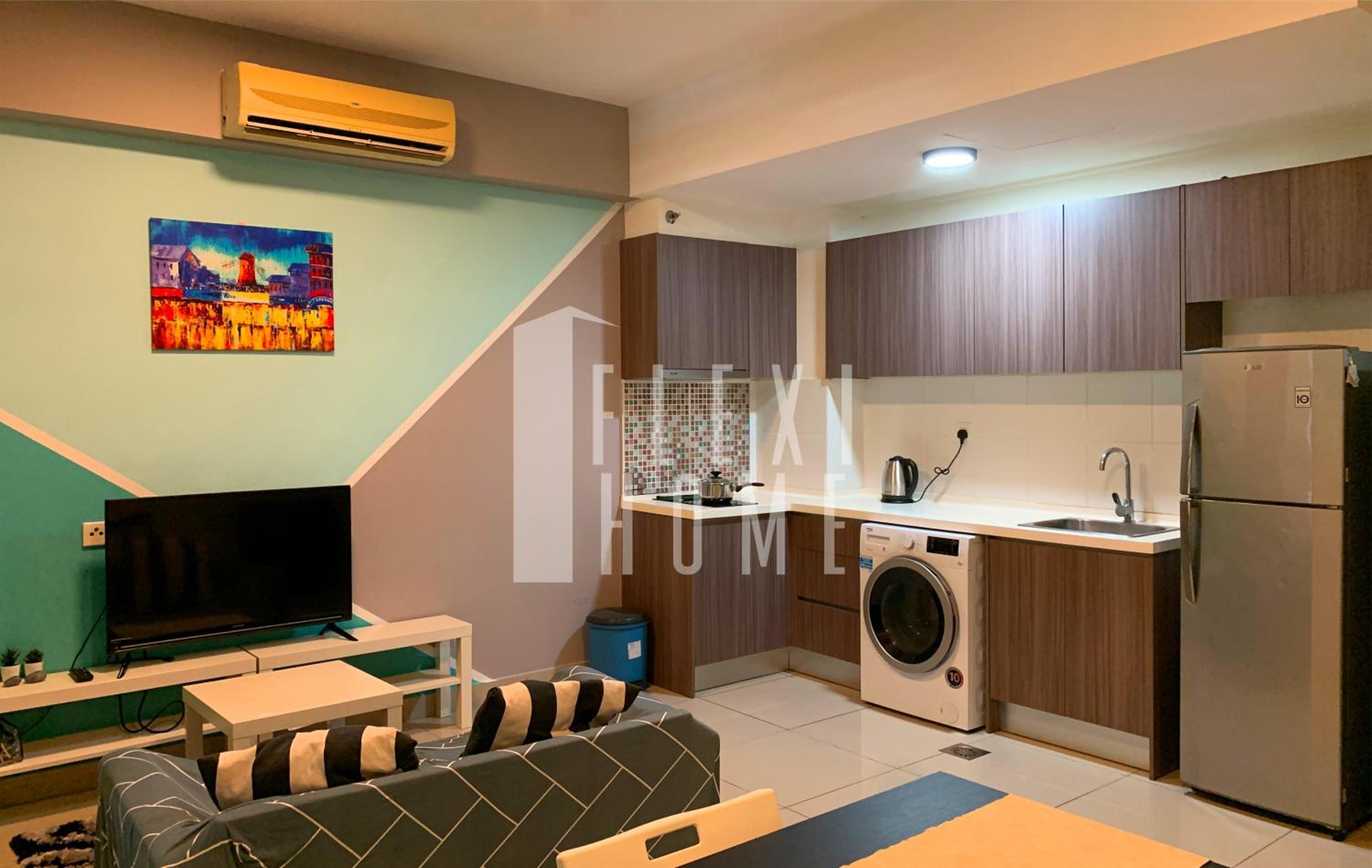 One-Bedroom Apartment photo 2