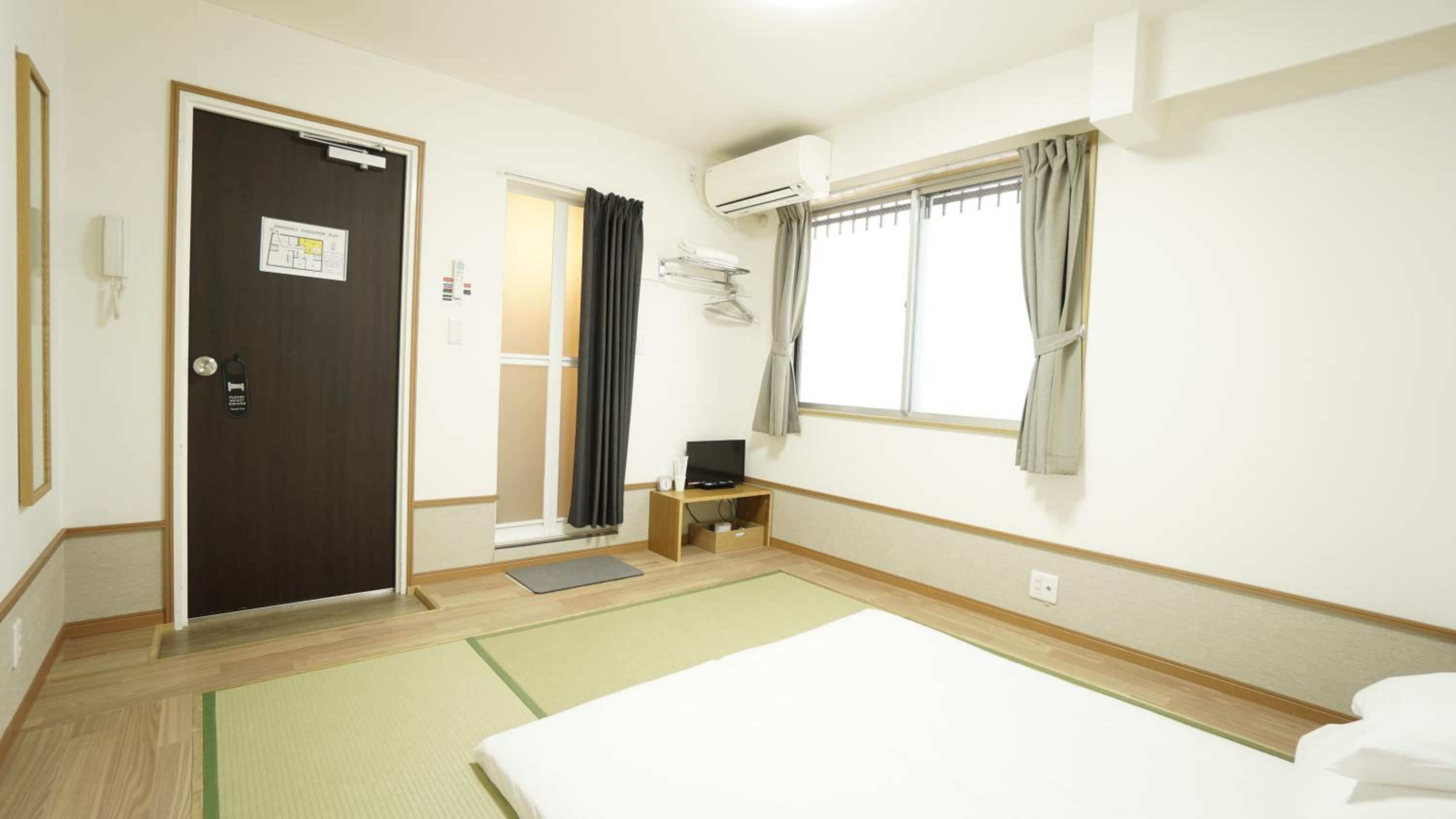 Japanese-Style Room photo 2
