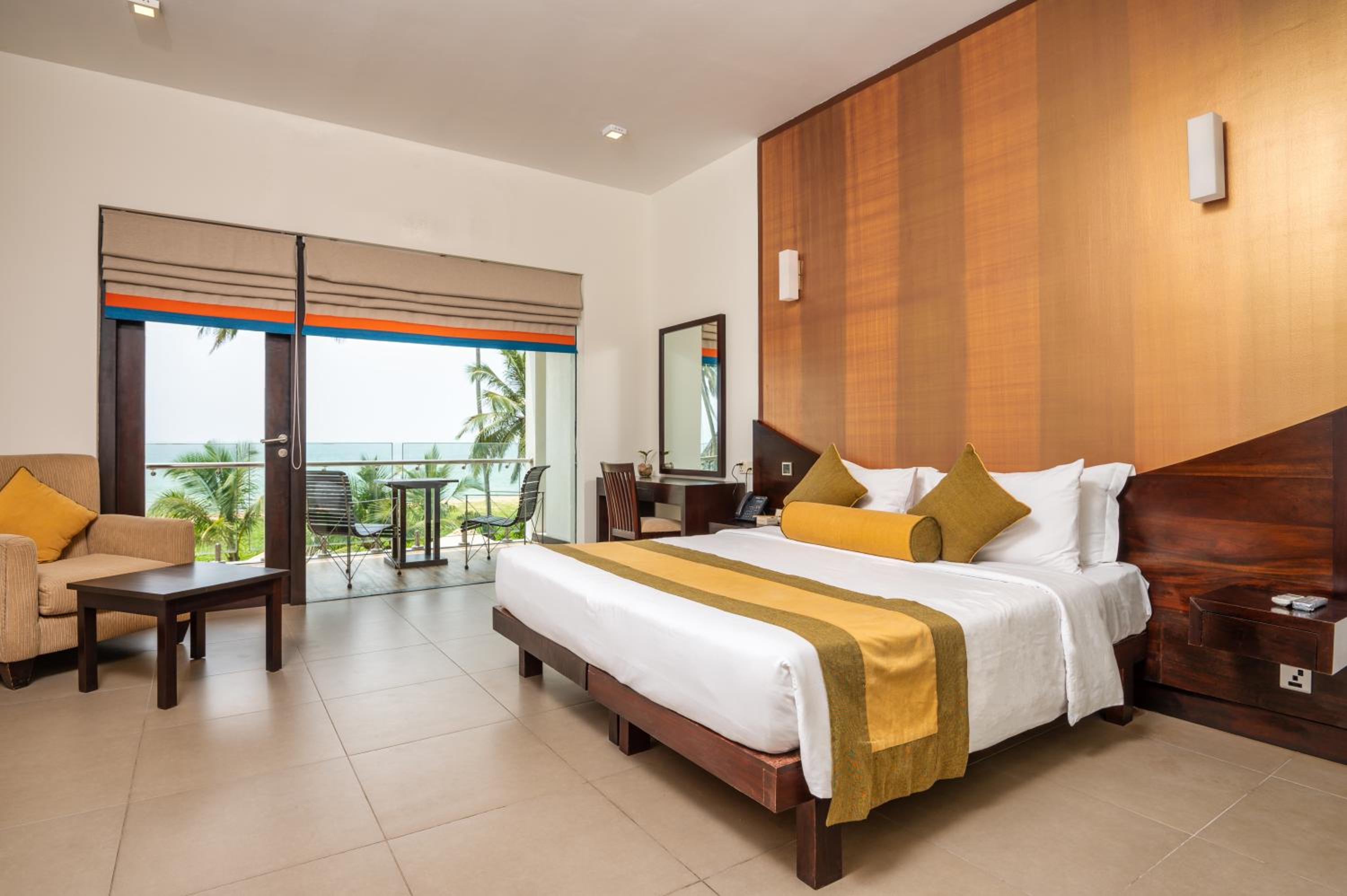 Deluxe Double Room with Sea View photo 1