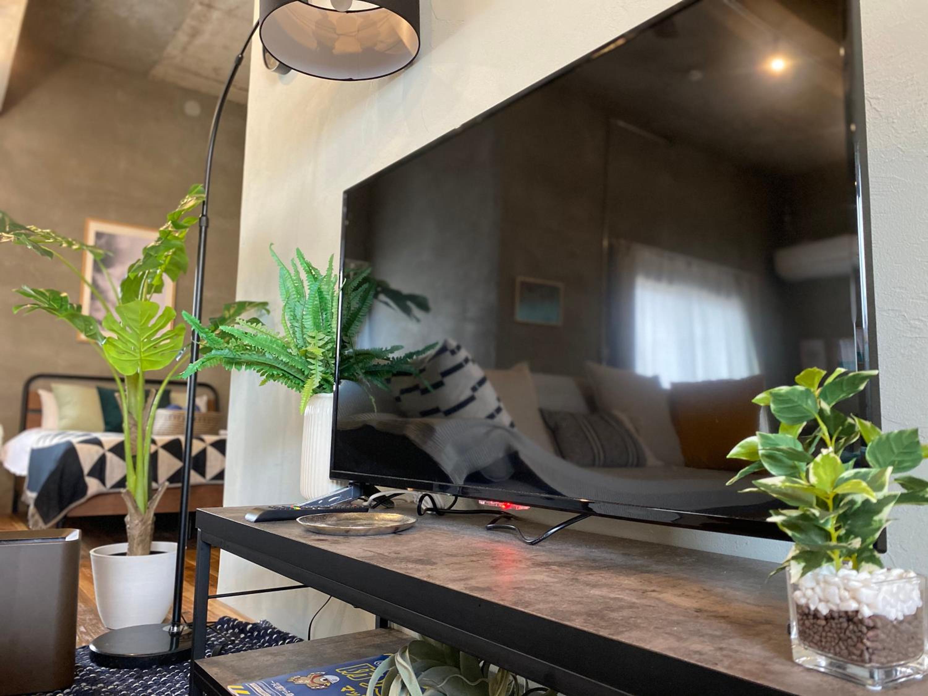 One-Bedroom Apartment - Photo 32