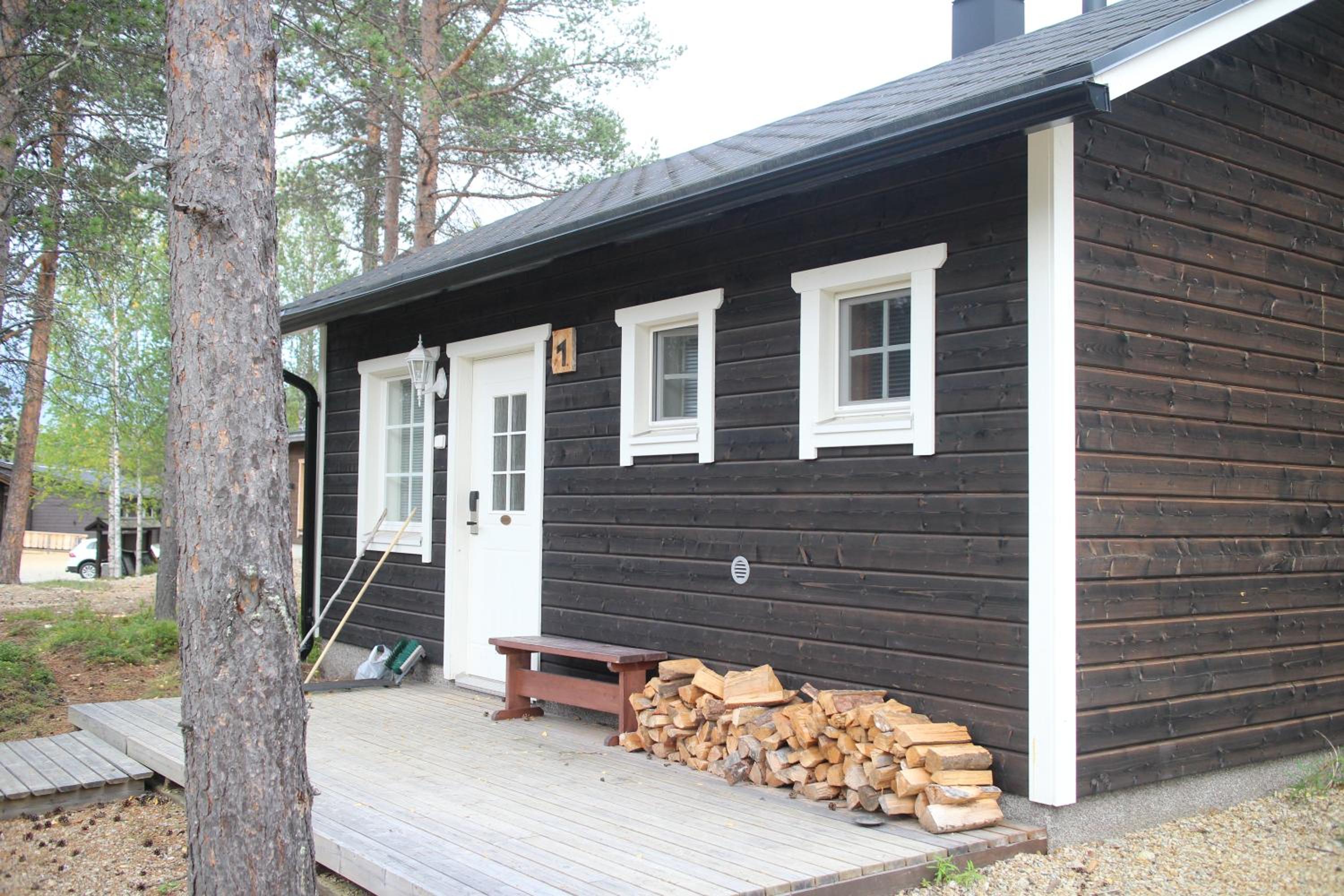 Cottage with Sauna photo 3