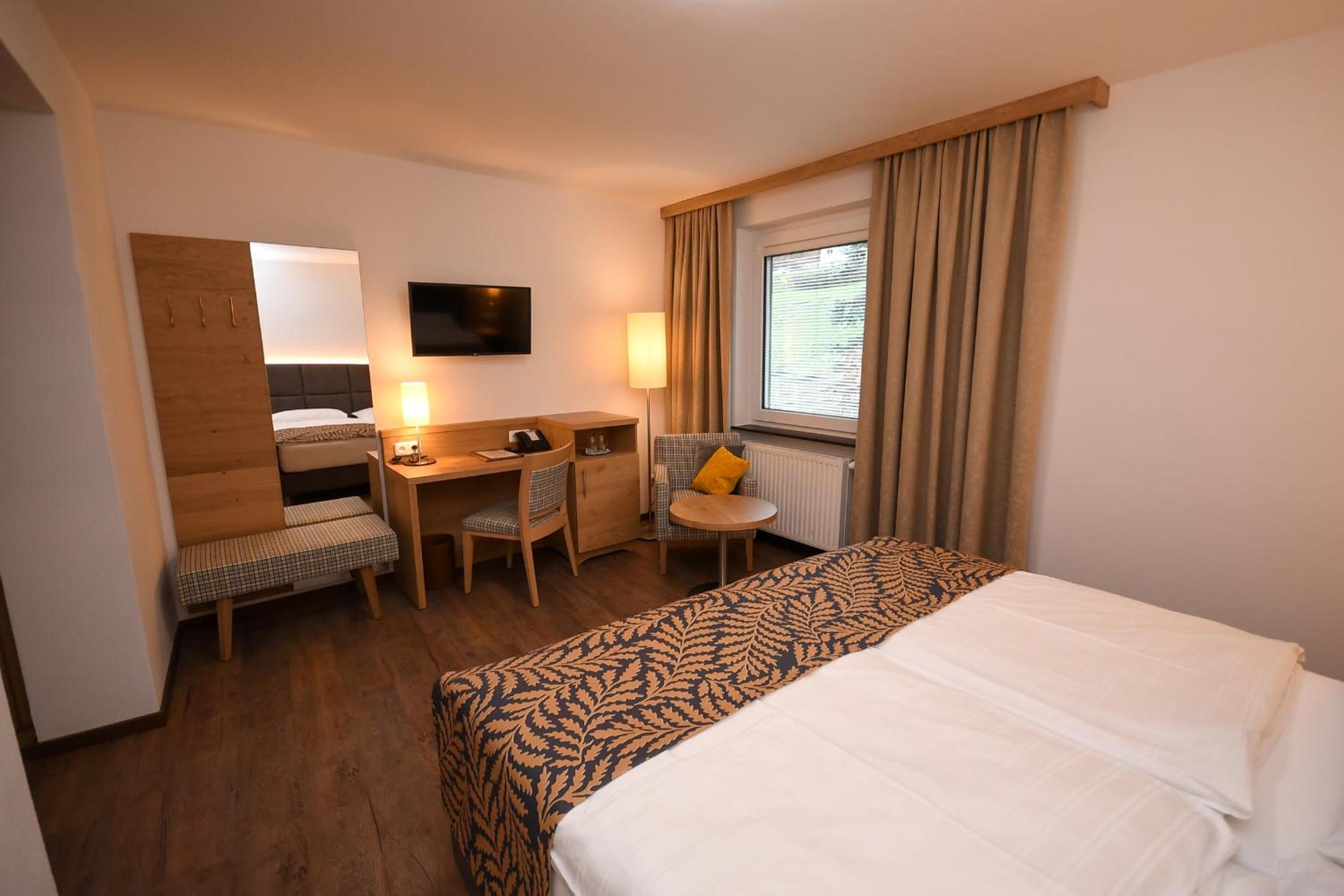 Economy Double or Twin Room - Photo 1