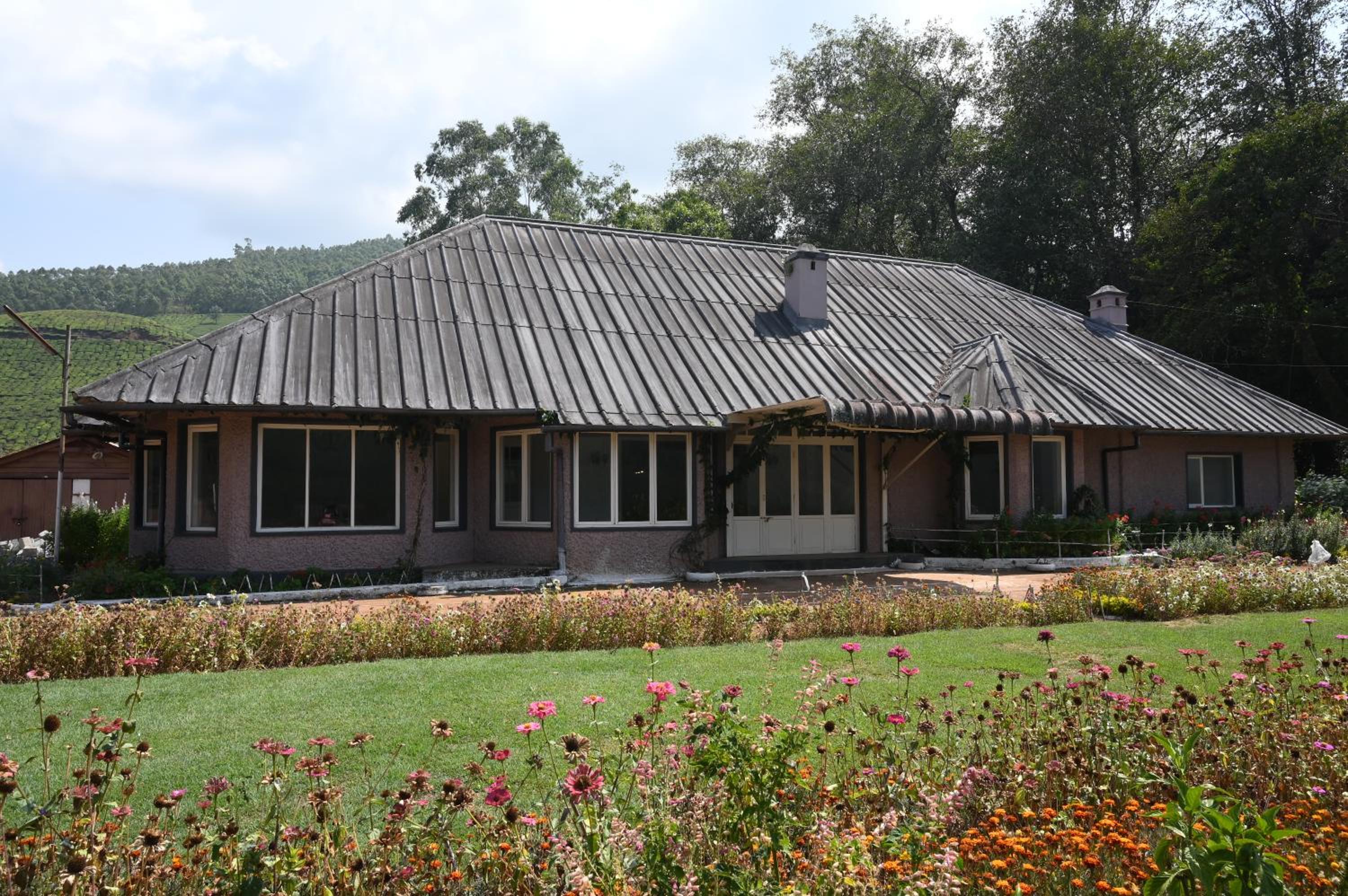 Nettigudi Bungalow - Photo 2