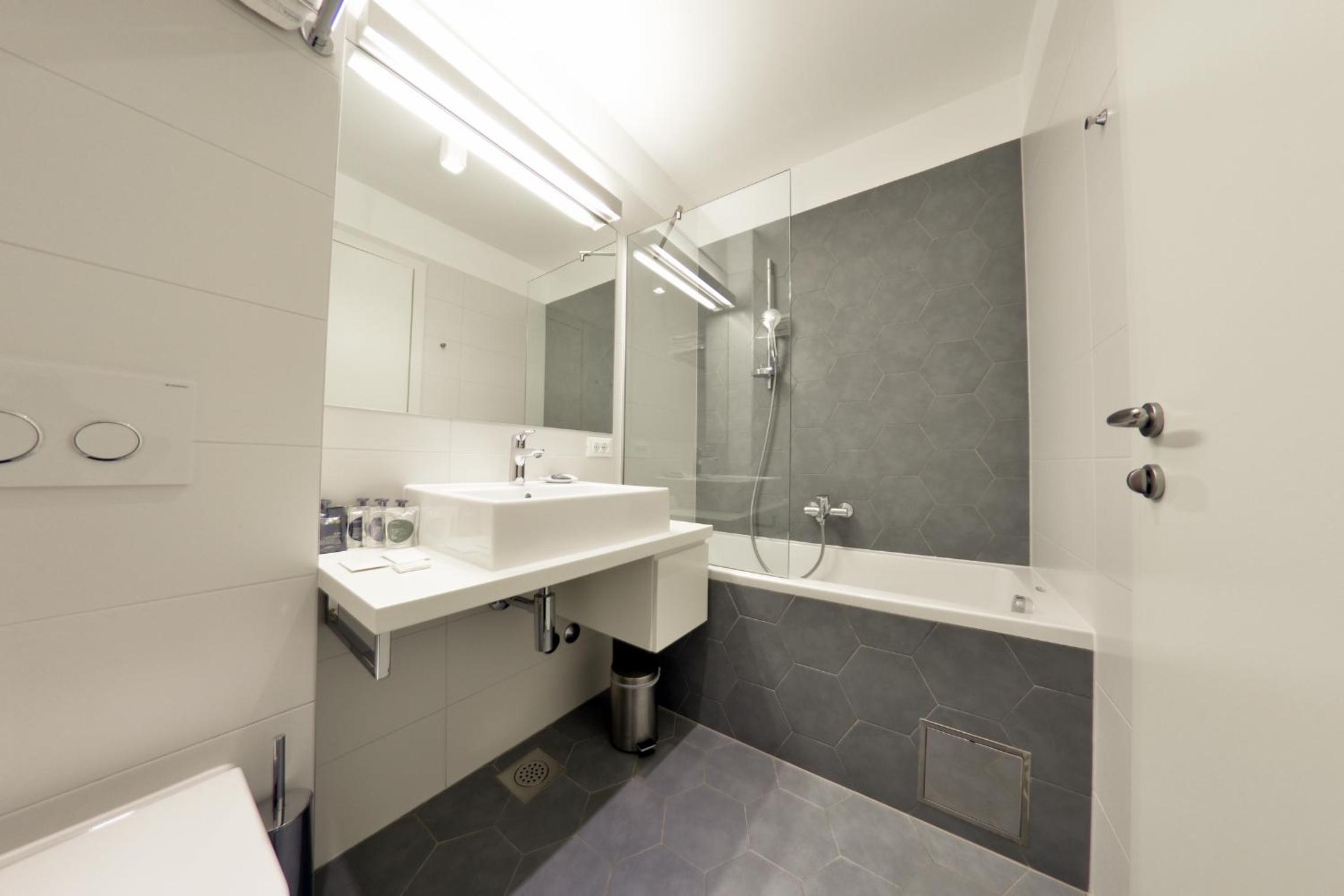 Comfort Double Room - Radmilovica Street 39 photo 2