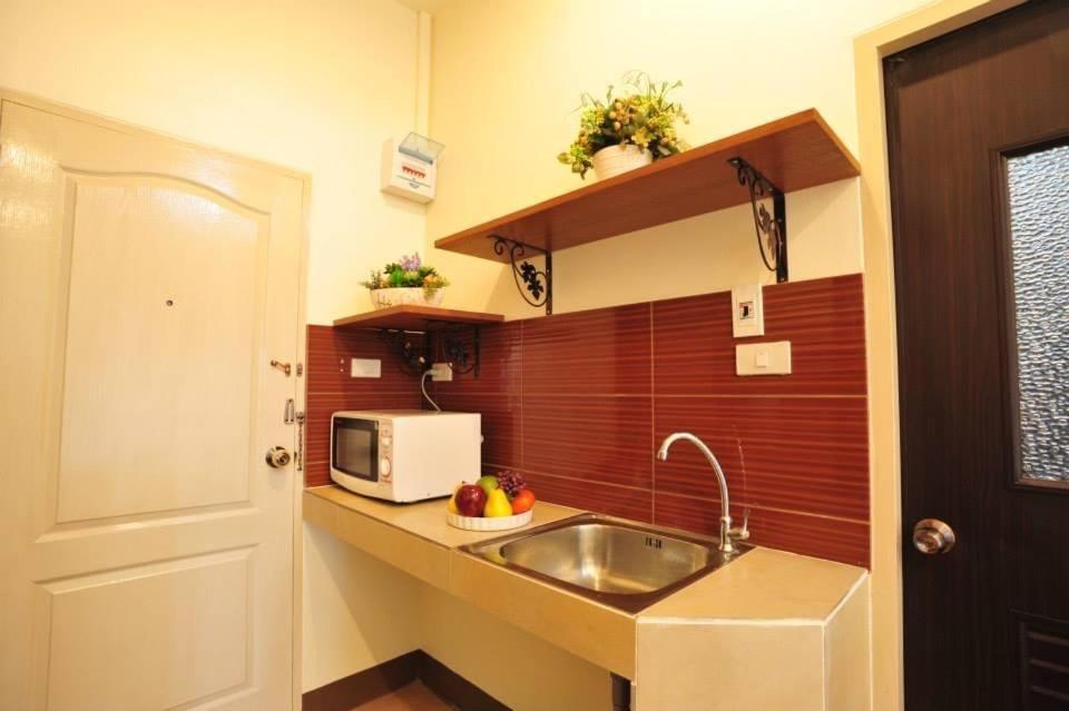 Twin Room - Photo 14