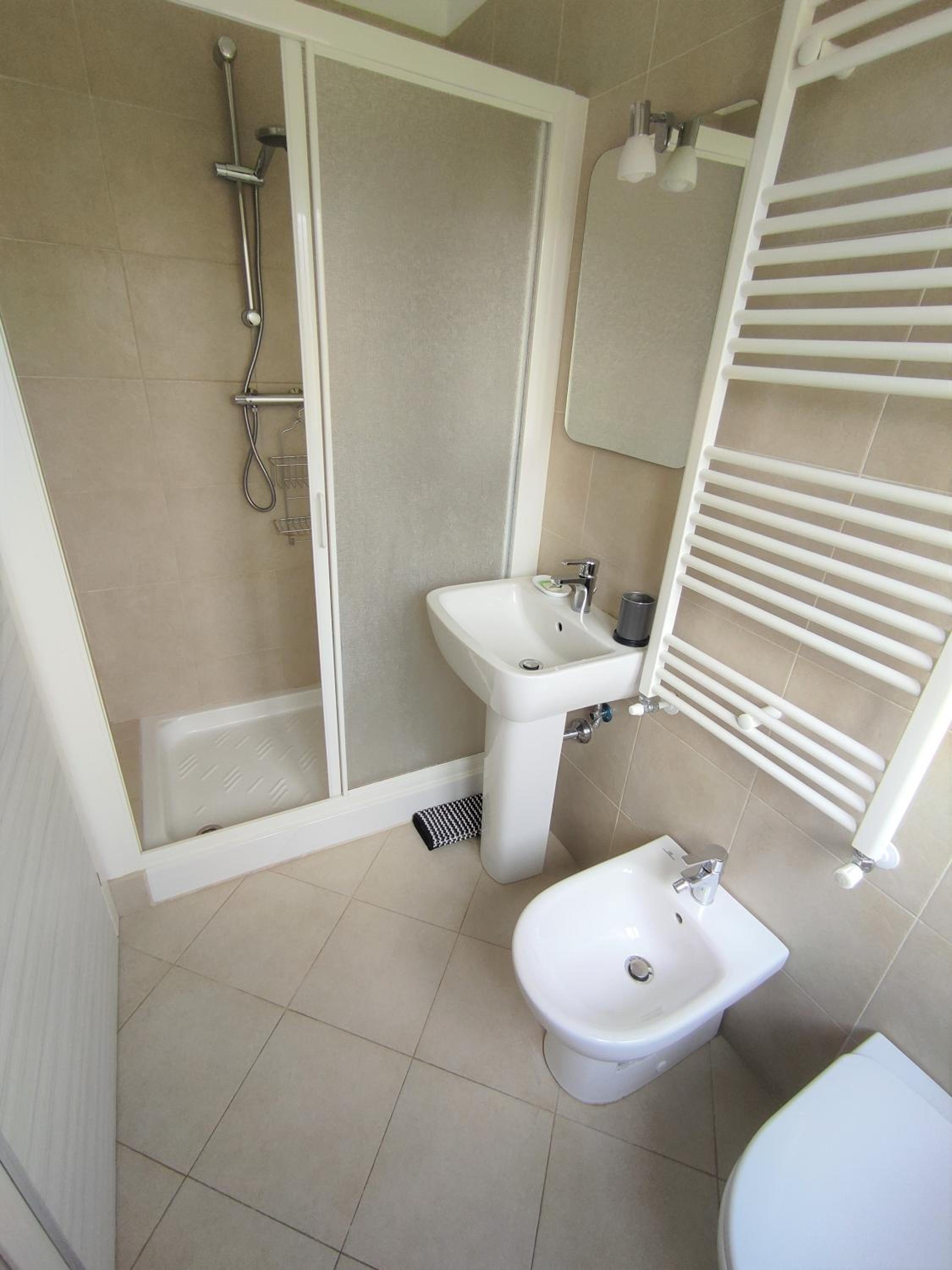 Three-Bedroom Villa photo 3