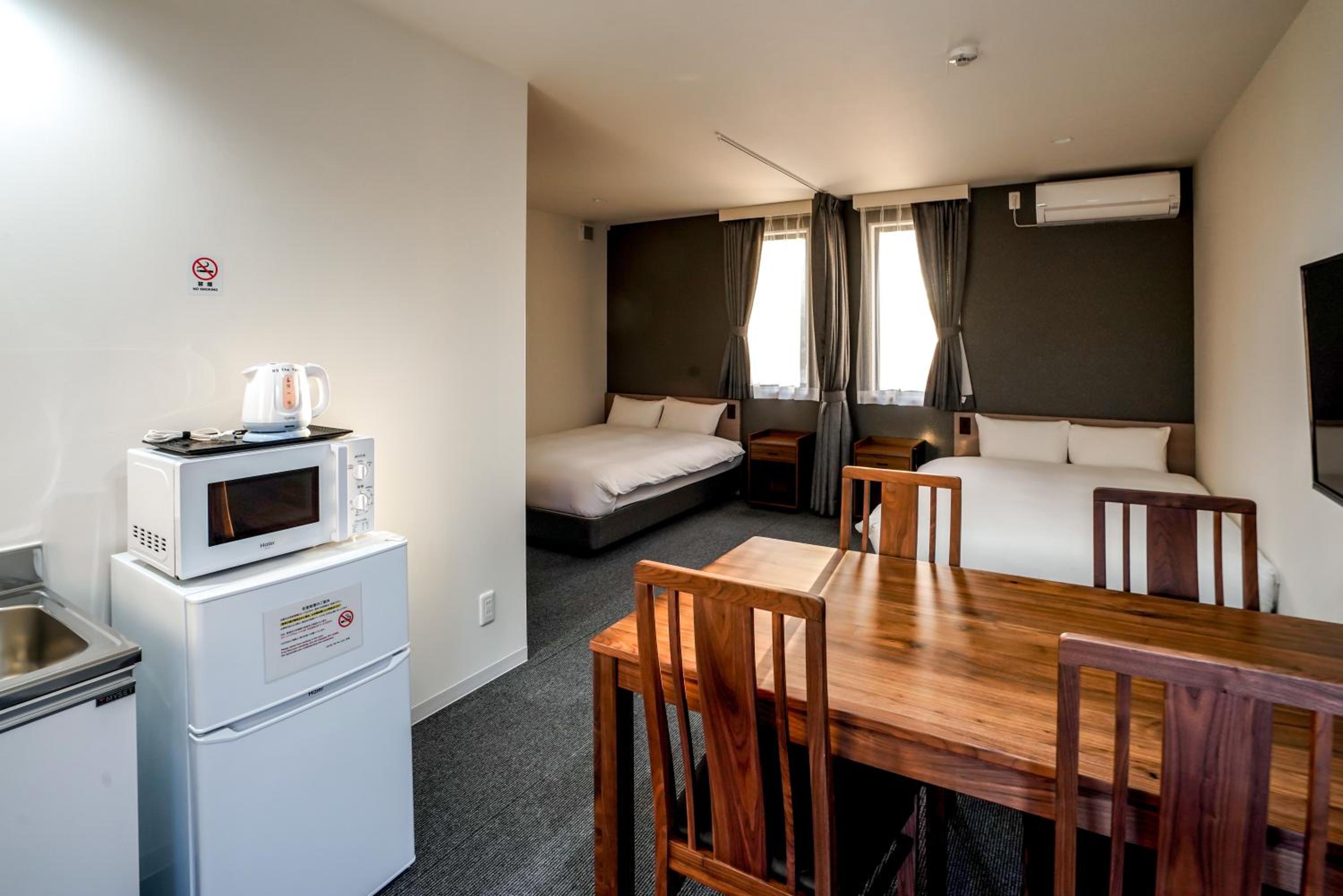 Quadruple Room - Photo 1