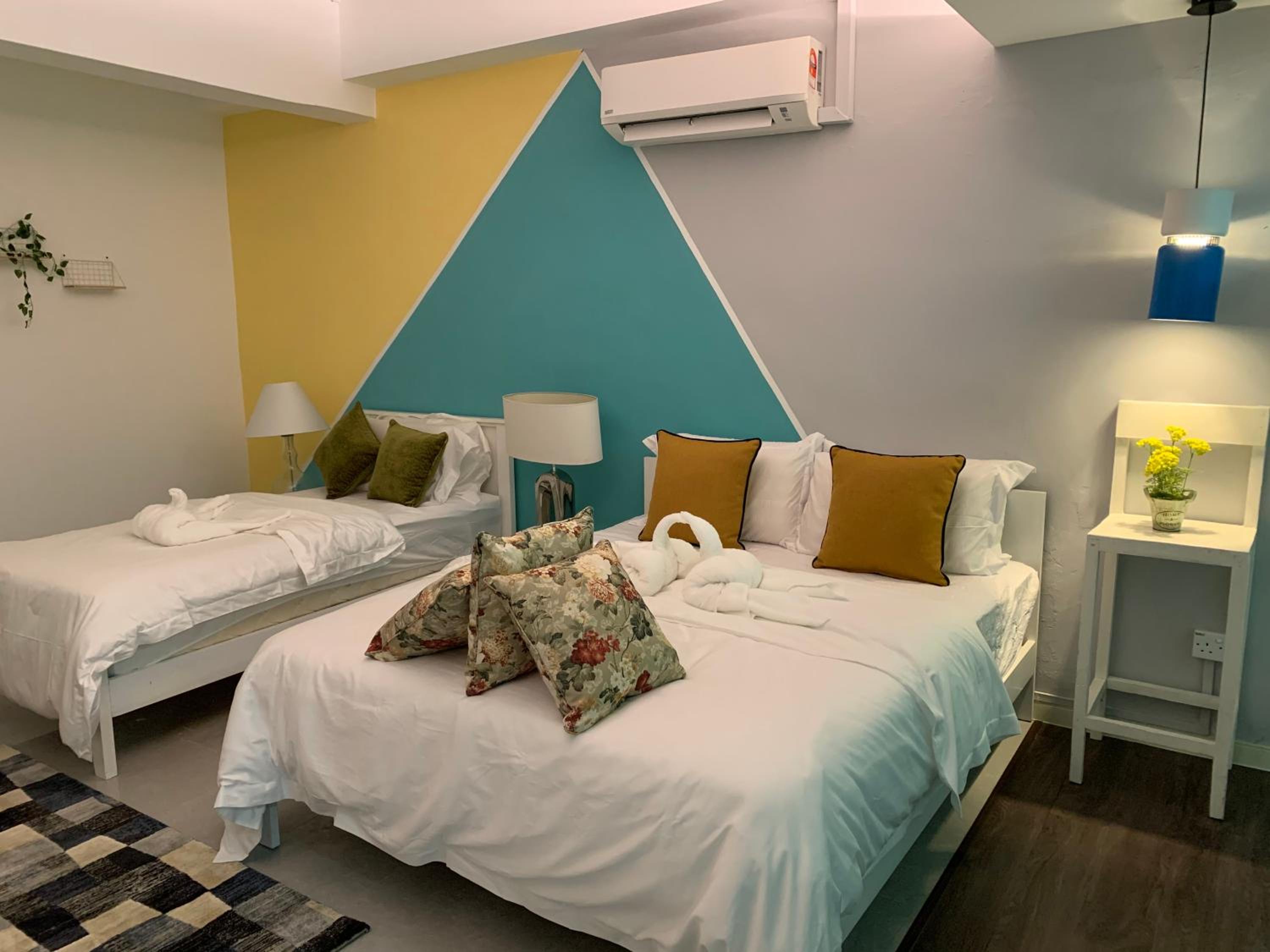 Deluxe Triple Room