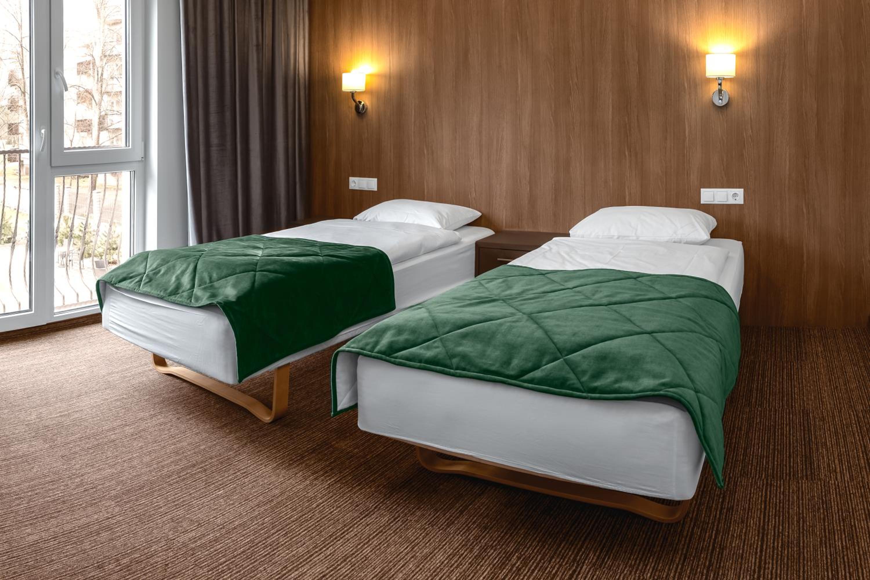 Standard Double or Twin Room with Garden View - Photo 3