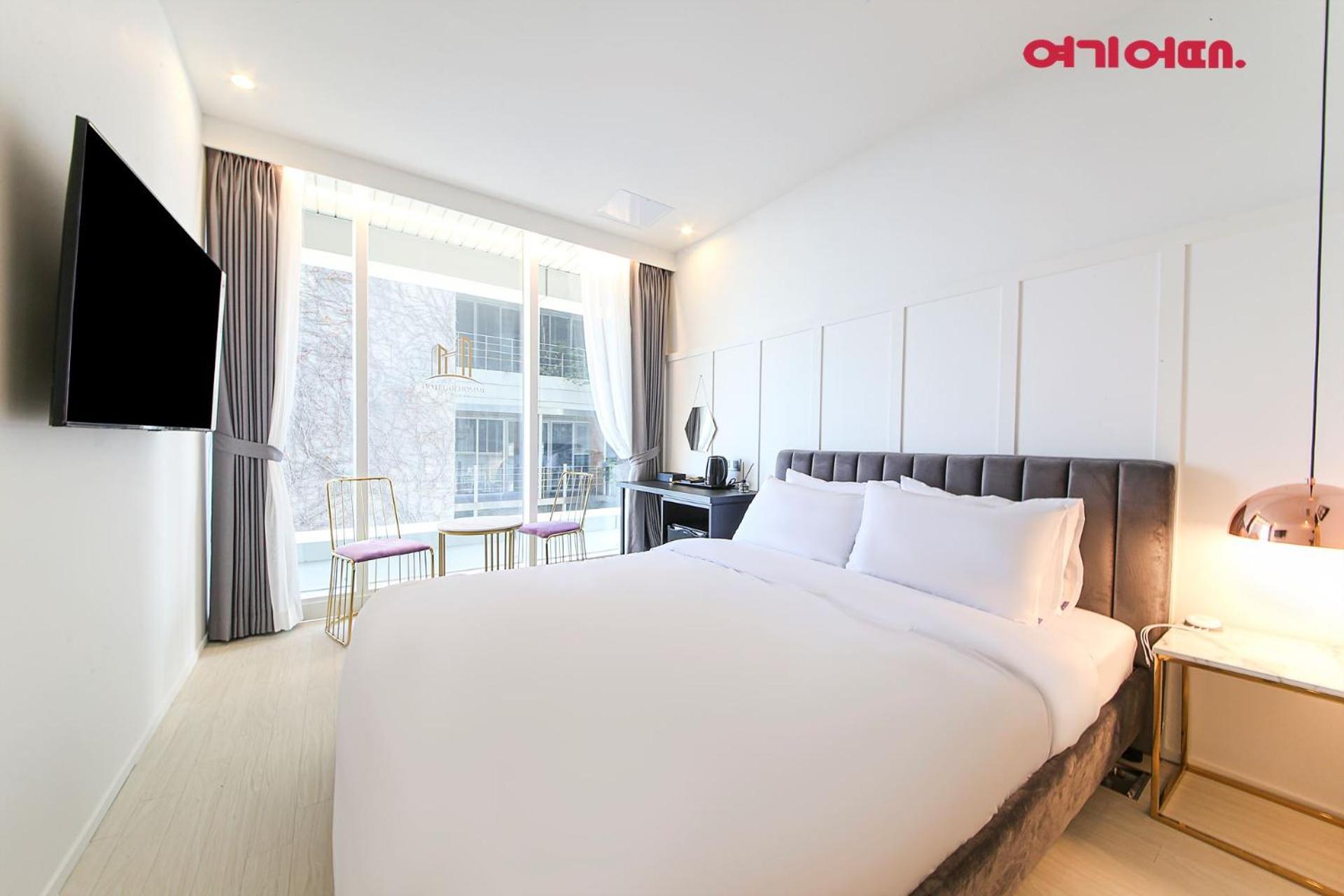 Deluxe Double Room - Photo 4