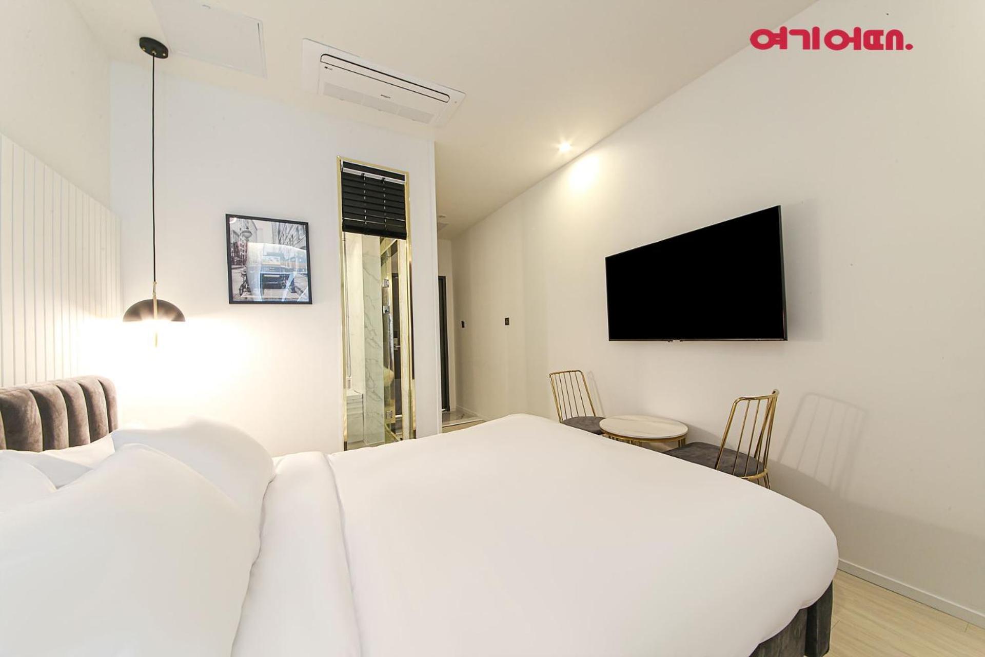 Deluxe Double Room - Photo 2