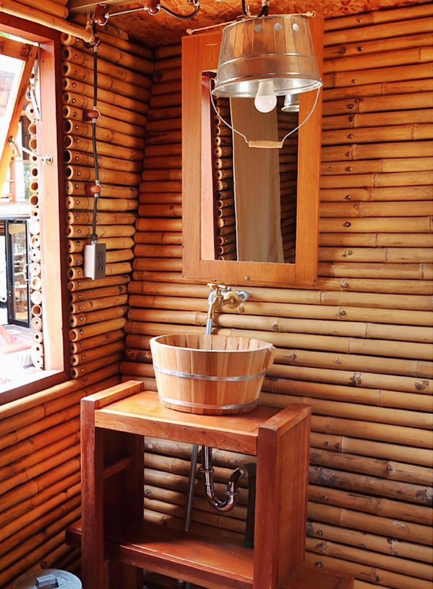 Bamboo Cottage with Balcony Sea View photo 2