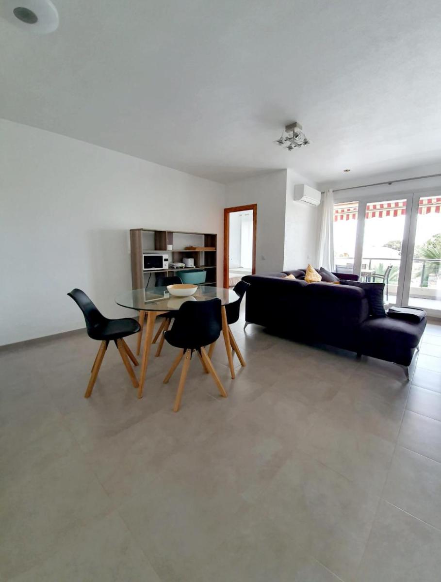 Apartment with Balcony photo 1