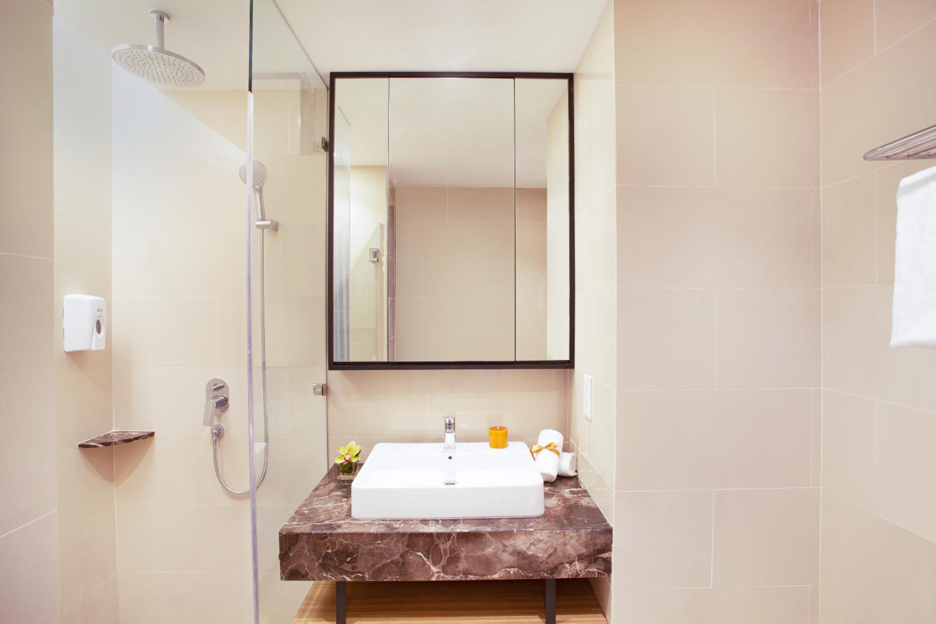 Executive King Room - Photo 3