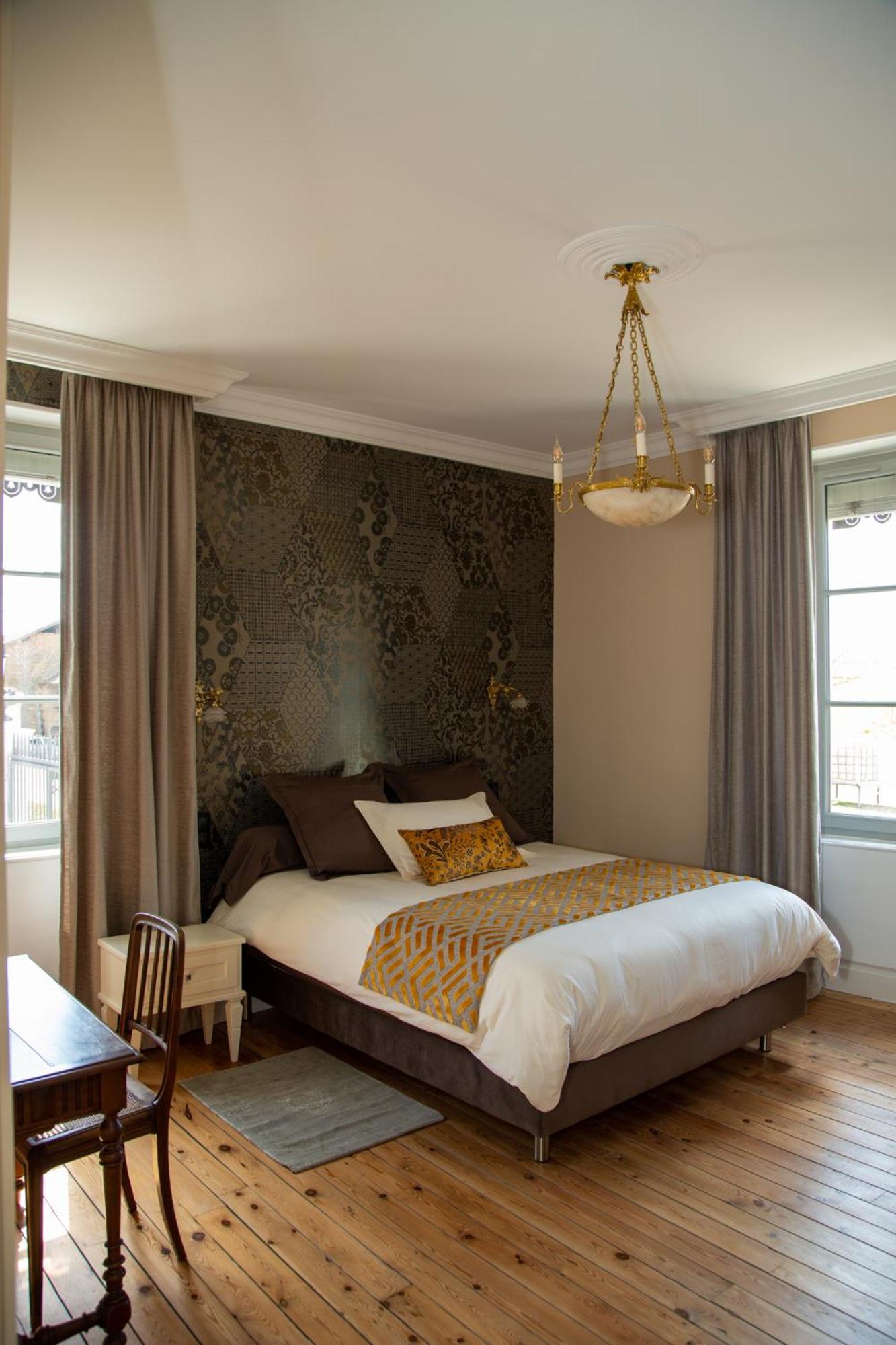 Deluxe Double or Twin Room photo 1